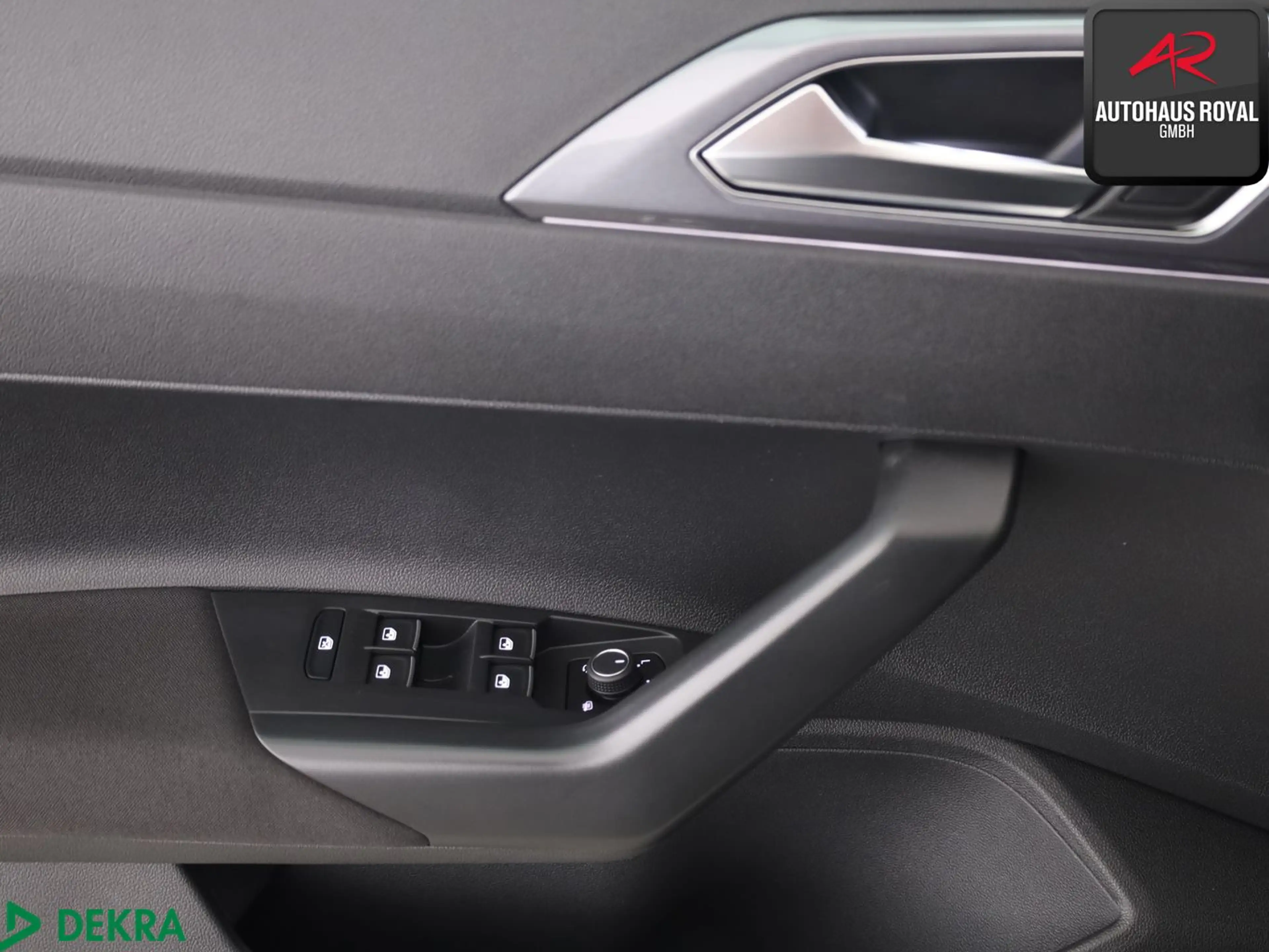 Volkswagen Polo 2.0 TSI IQ-LIGHT,IQ-DRIVE,ACC,CARPLAY,1.HD — photo 14