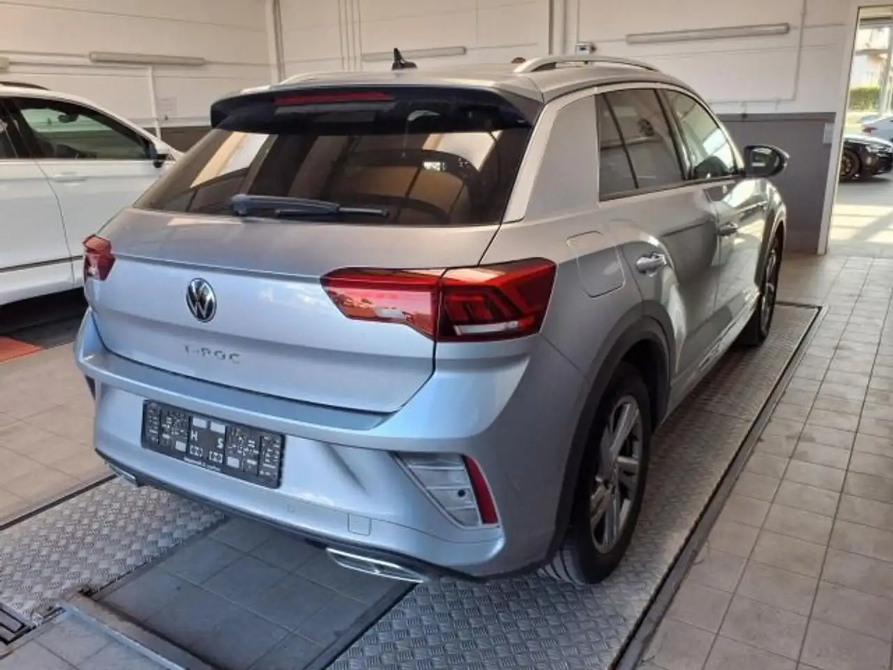 Volkswagen T-Roc R-Line 1.5 TSI DSG Pano/Sthz/Nav/SHZ/Keyle, миниатюра 4