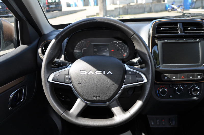 Dacia Spring Extreme ELECTRIC 65 *Kamera* — photo 14