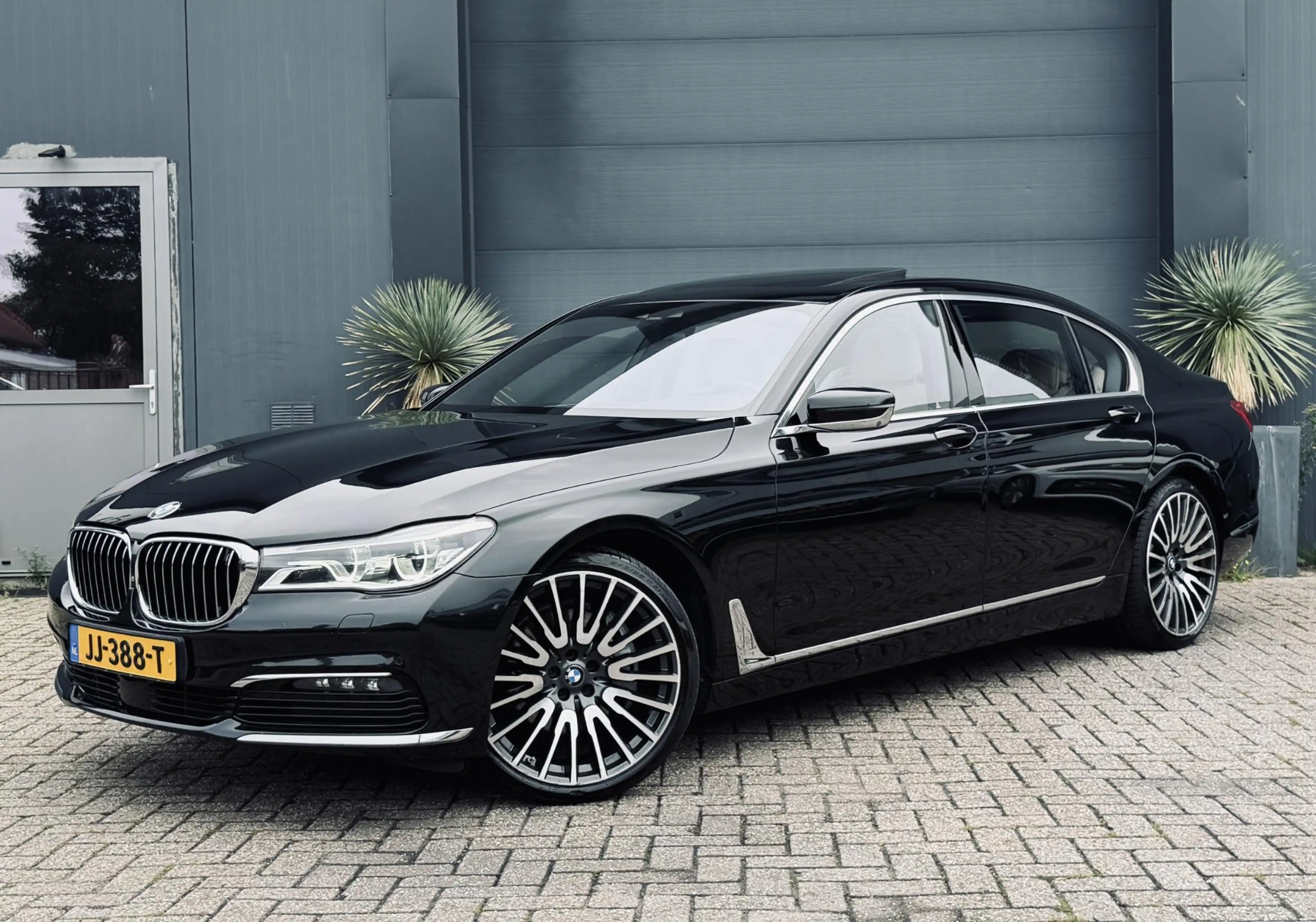 BMW 740 7-serie 740Li High Executive — photo 3