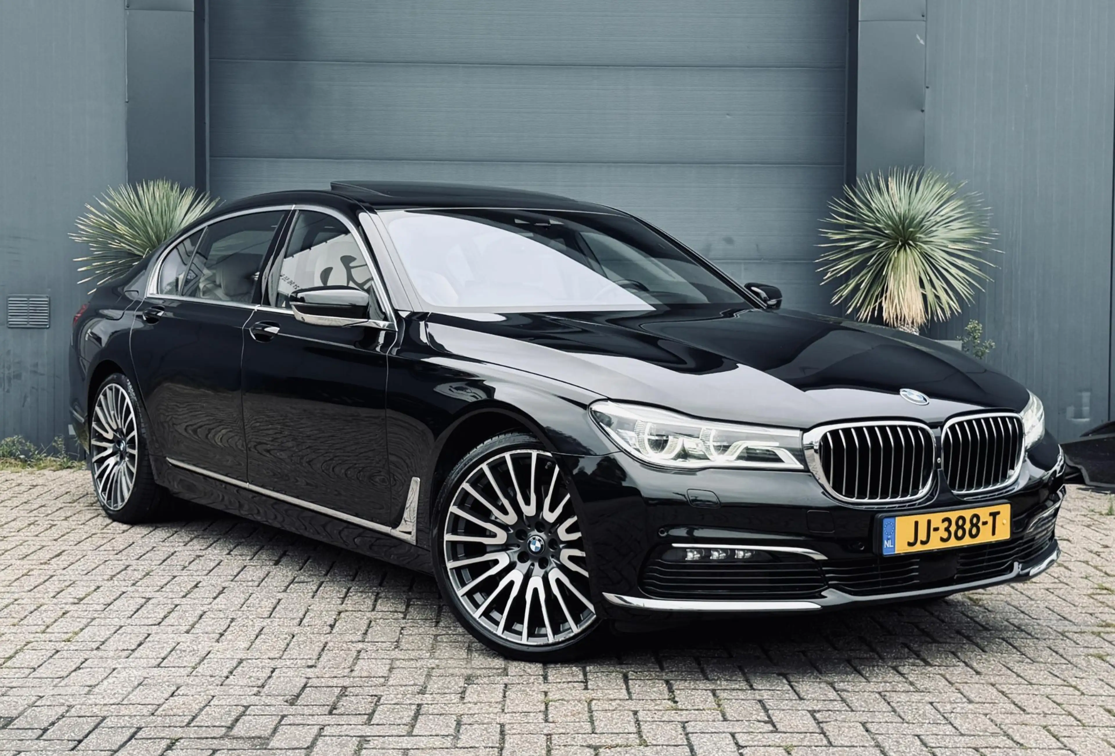 BMW 740 7-serie 740Li High Executive
