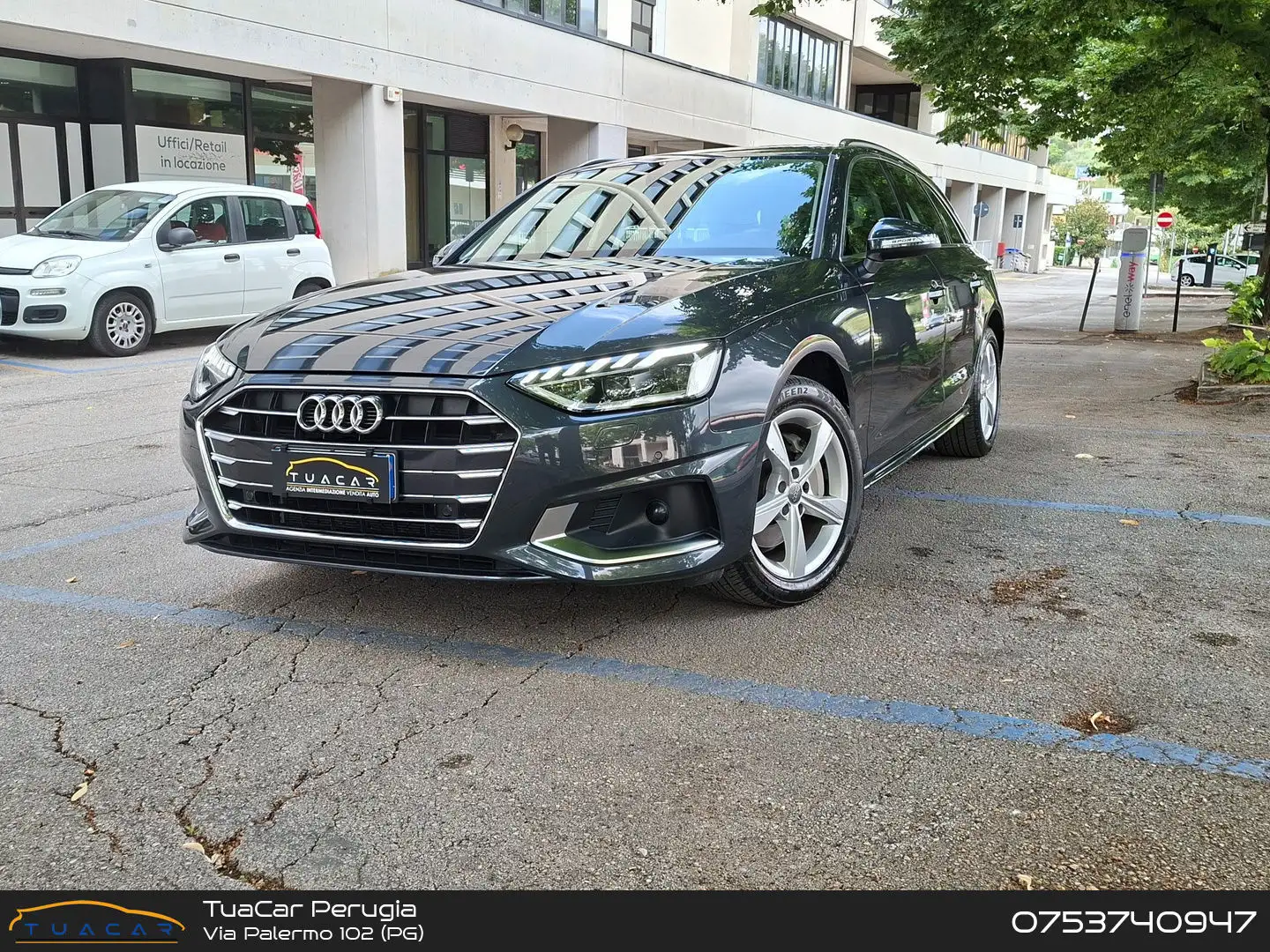 Audi A4 Business Advanced 2.0 40 TDI Grigio - 1