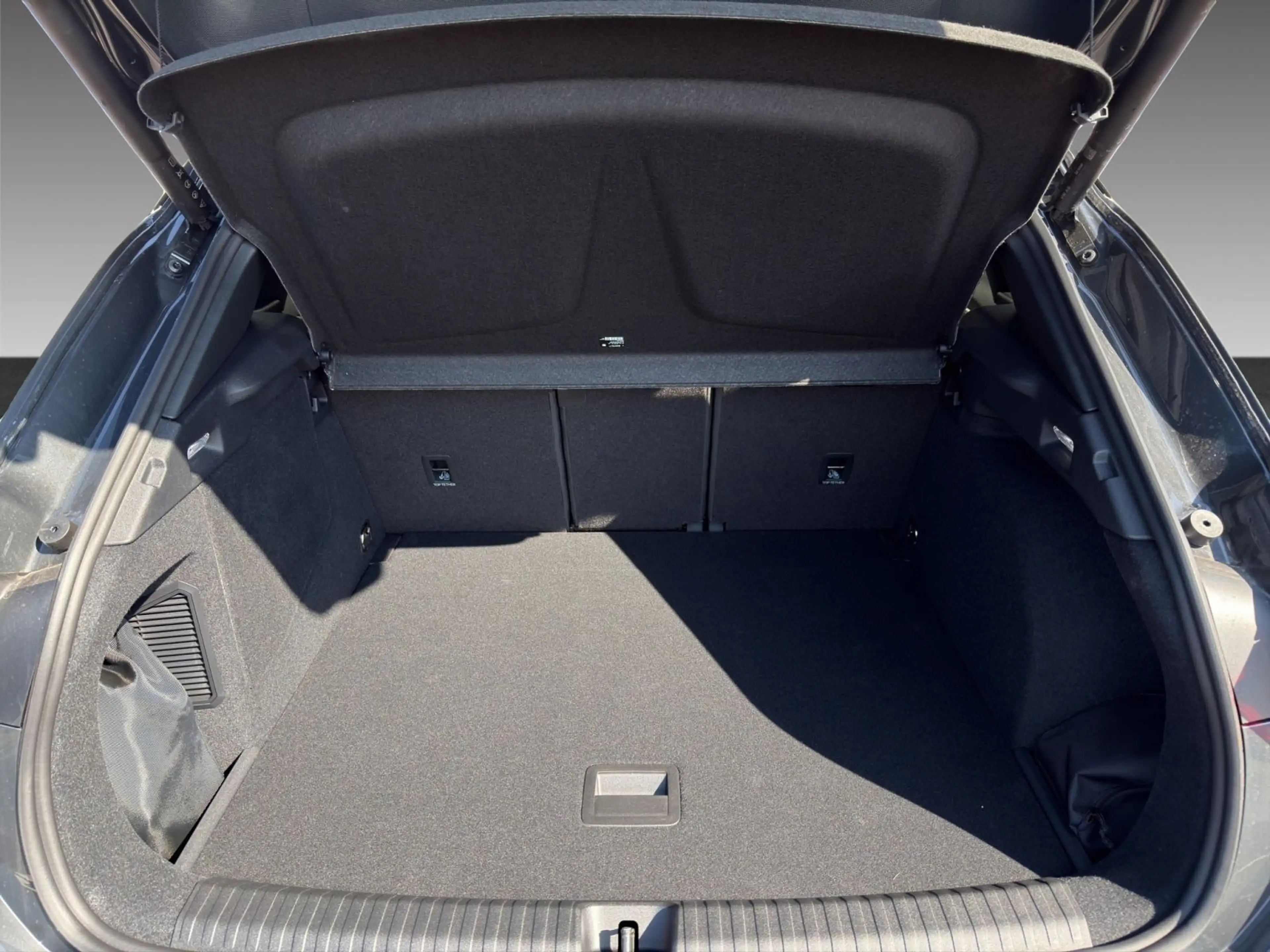 CUPRA Terramar Terrama 1.5 e-Hybrid 204PS AHK HD Matri — photo 12
