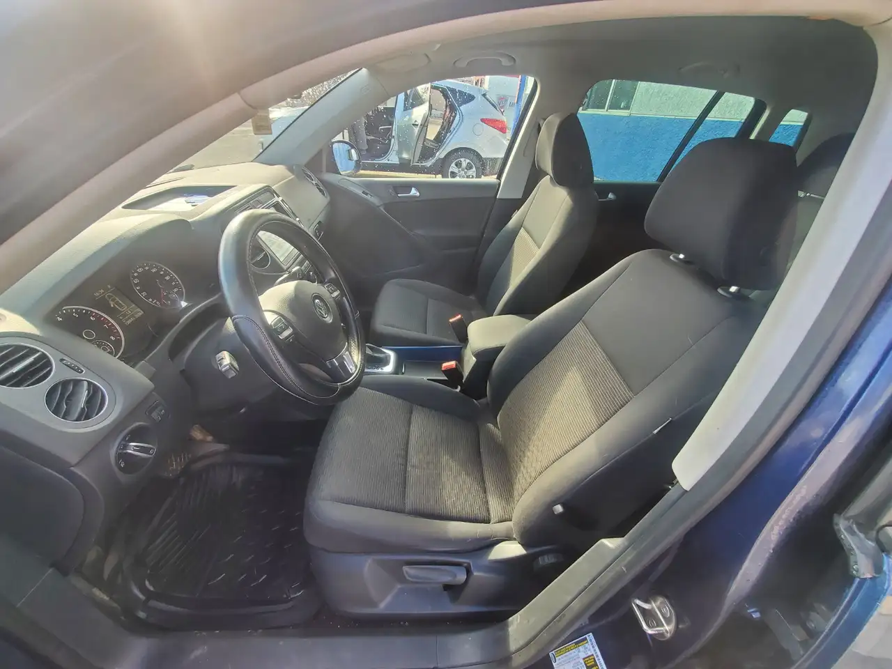 Volkswagen Tiguan снимка Volkswagen Tiguan