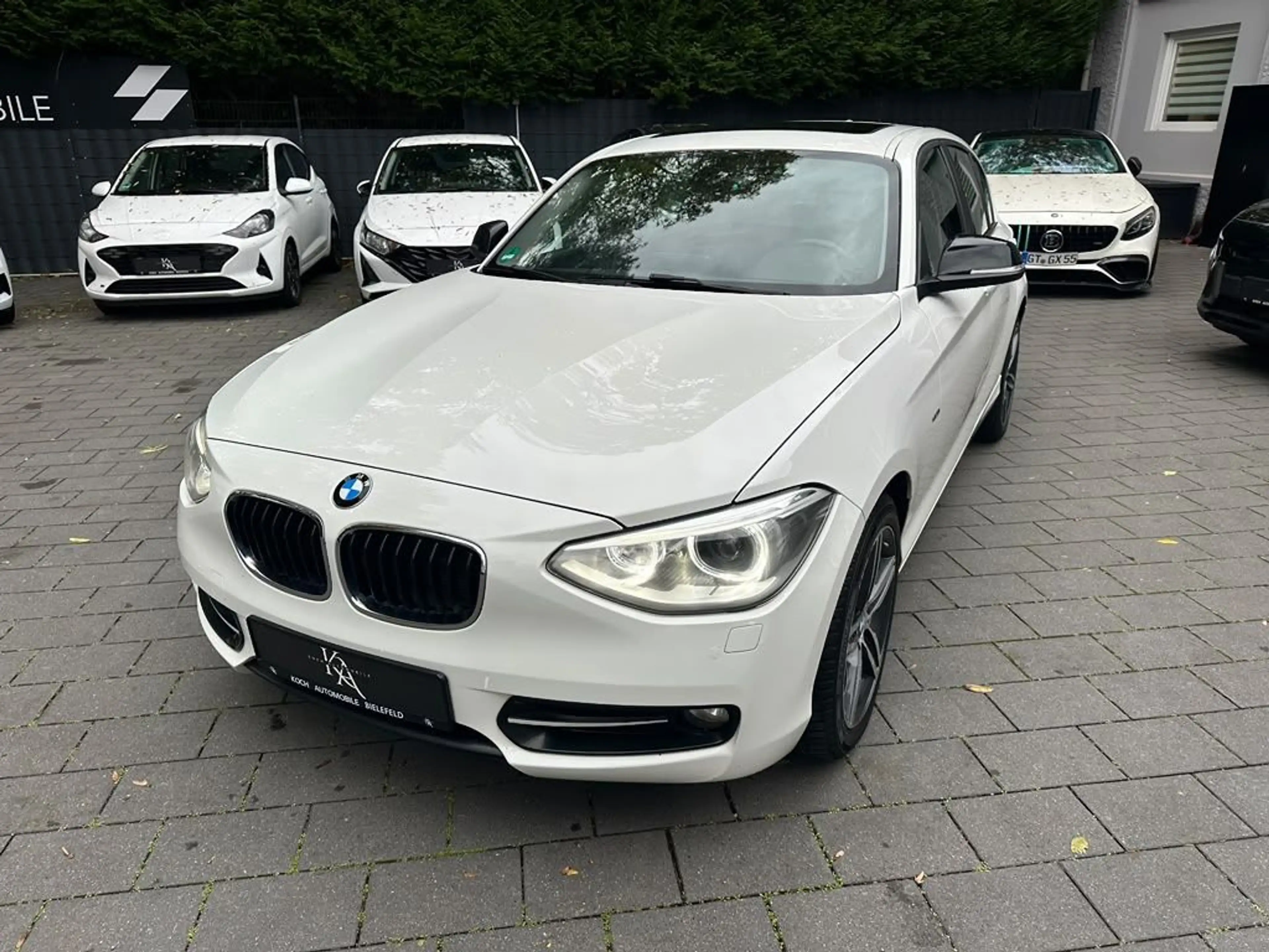 BMW 125 d Sport-Line Automatik|Xenon|Bluetooth|Tempo