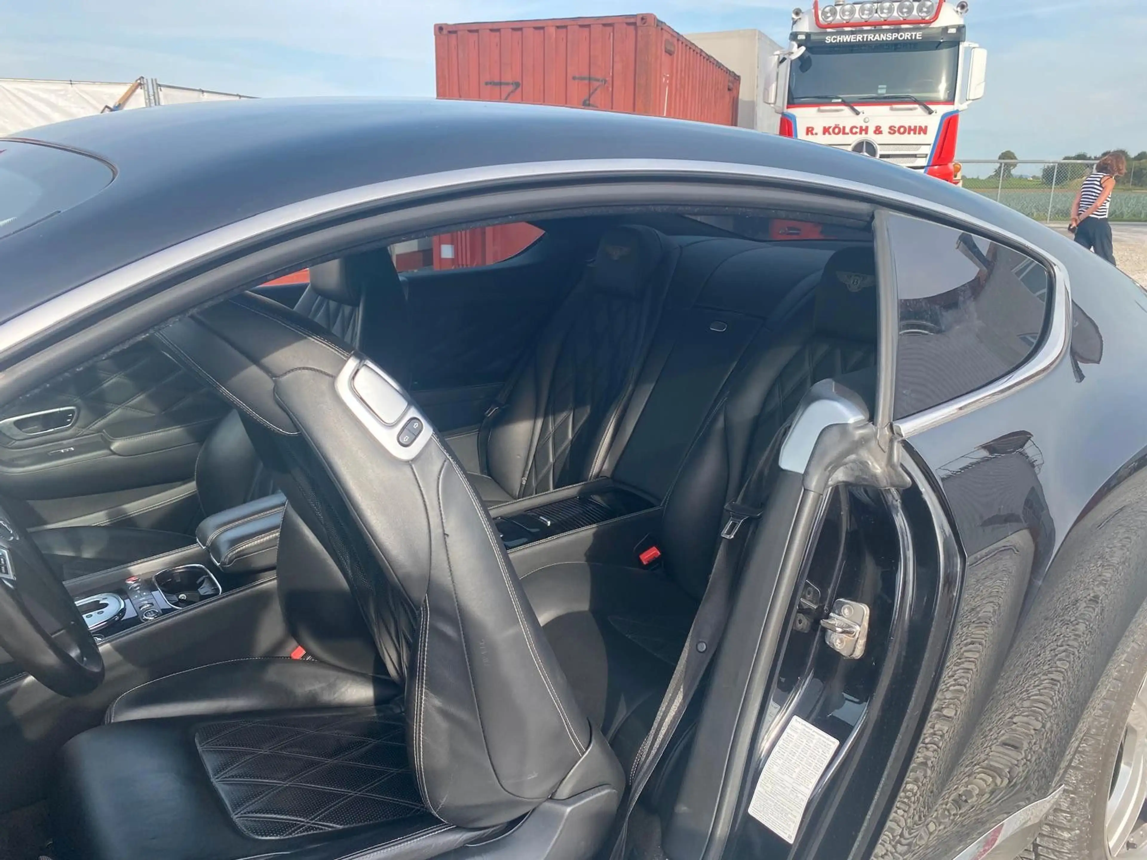 Bentley Continental GT 6.0 W12 4WD Automatik — photo 6