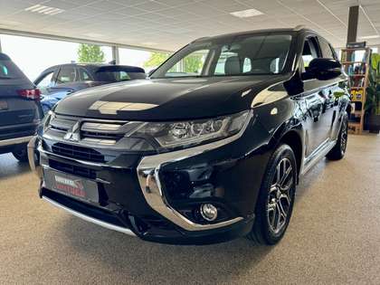Mitsubishi Outlander 2.0 PHEV Executive Edition 360 Camera,Navi,18inch