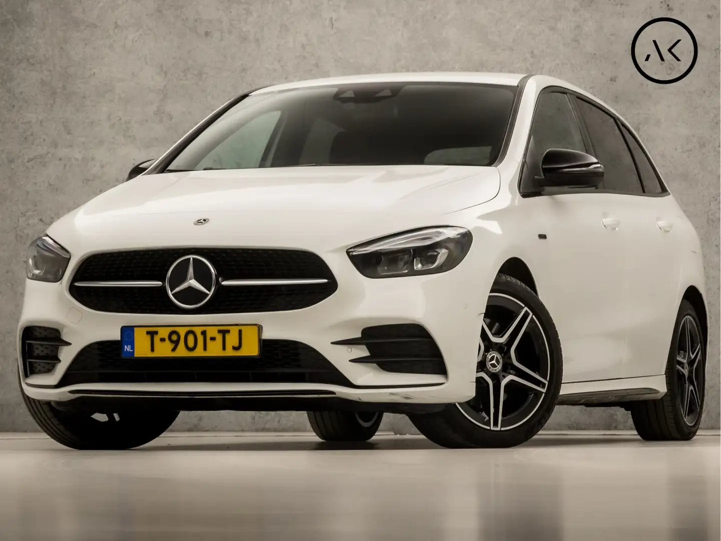 Mercedes-Benz B 250 e AMG Sport 218Pk Automaat (APPLE CARPLAY, GROOT N Alb - 1