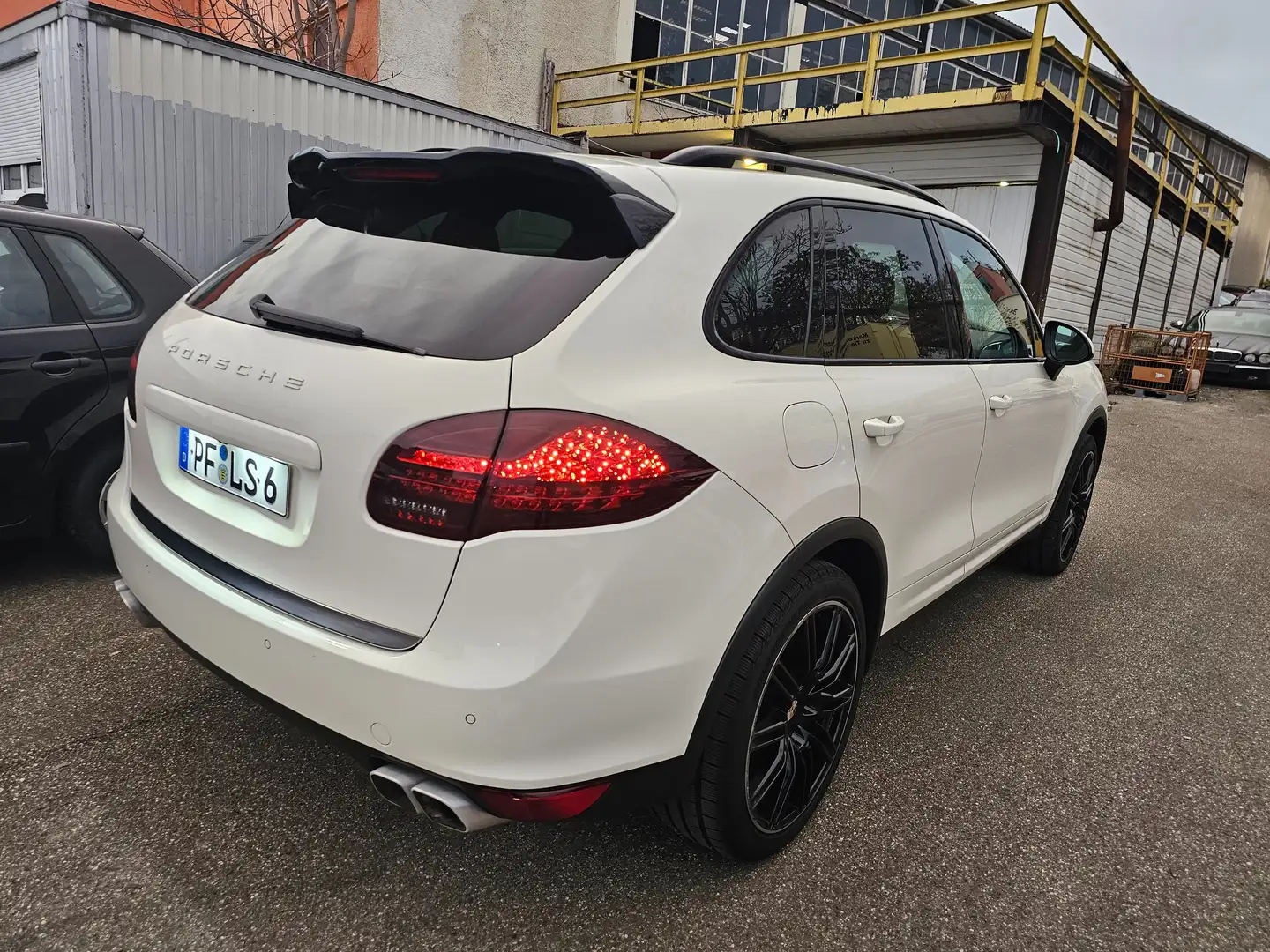 Porsche Cayenne Diesel Weiß - 2