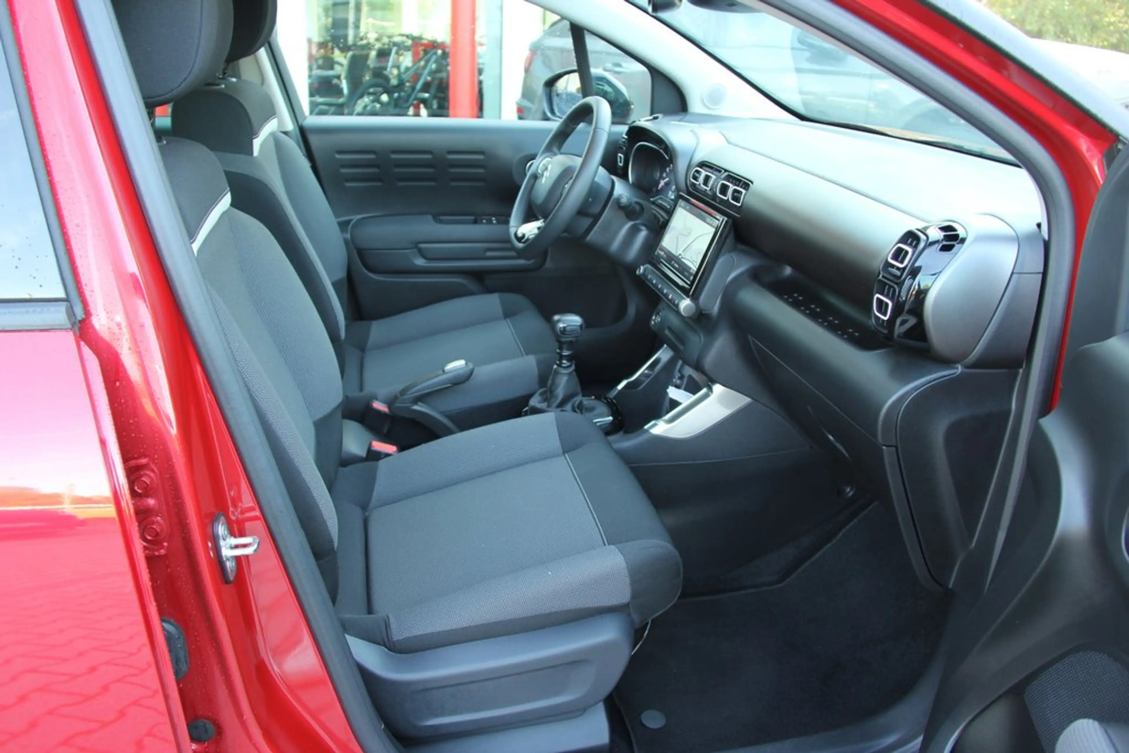 Citroen C3 Aircross 1.5D MAX LED CAM Tempmat 17ZOLL — photo 16