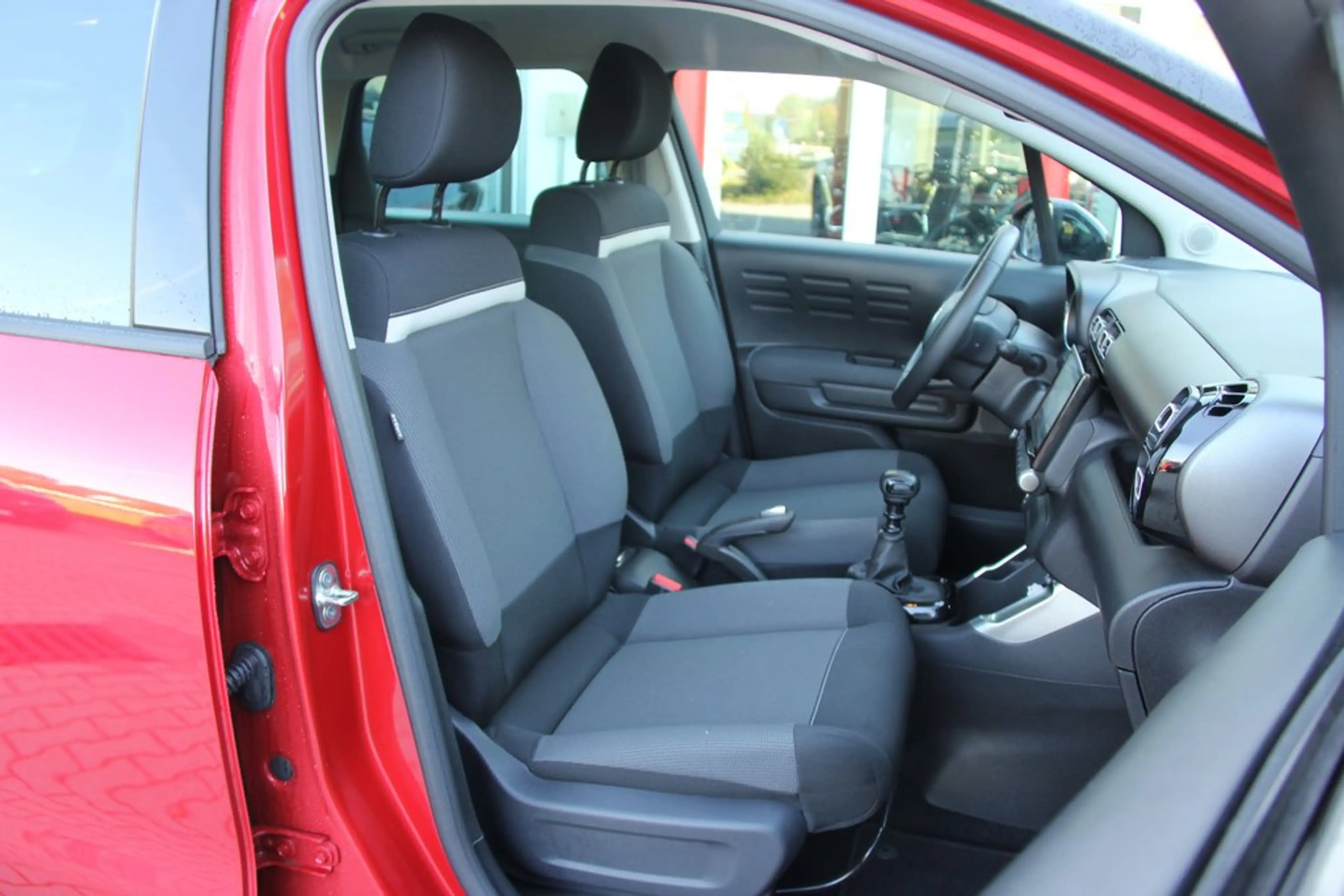 Citroen C3 Aircross 1.5D MAX LED CAM Tempmat 17ZOLL — photo 12