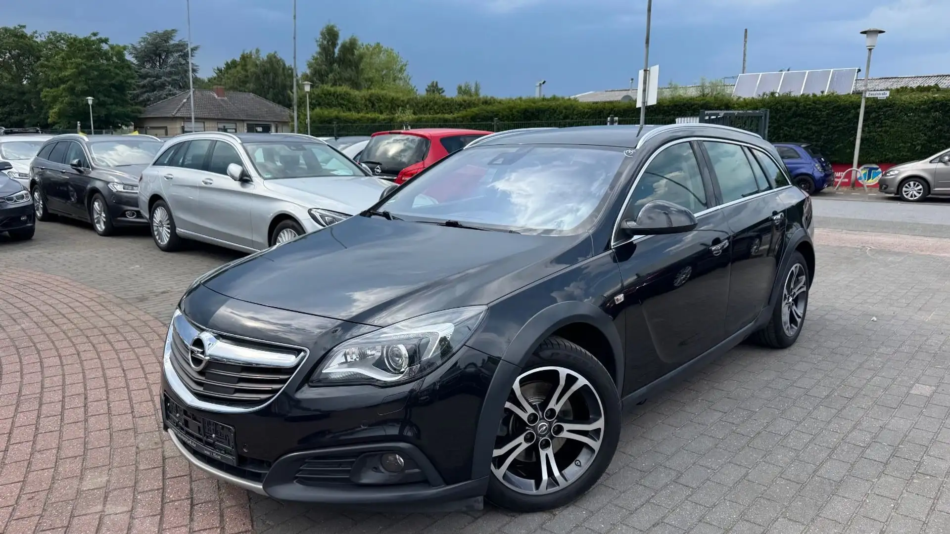 Opel Insignia A Country Tourer Basis ecoFlex 4x4 - 2