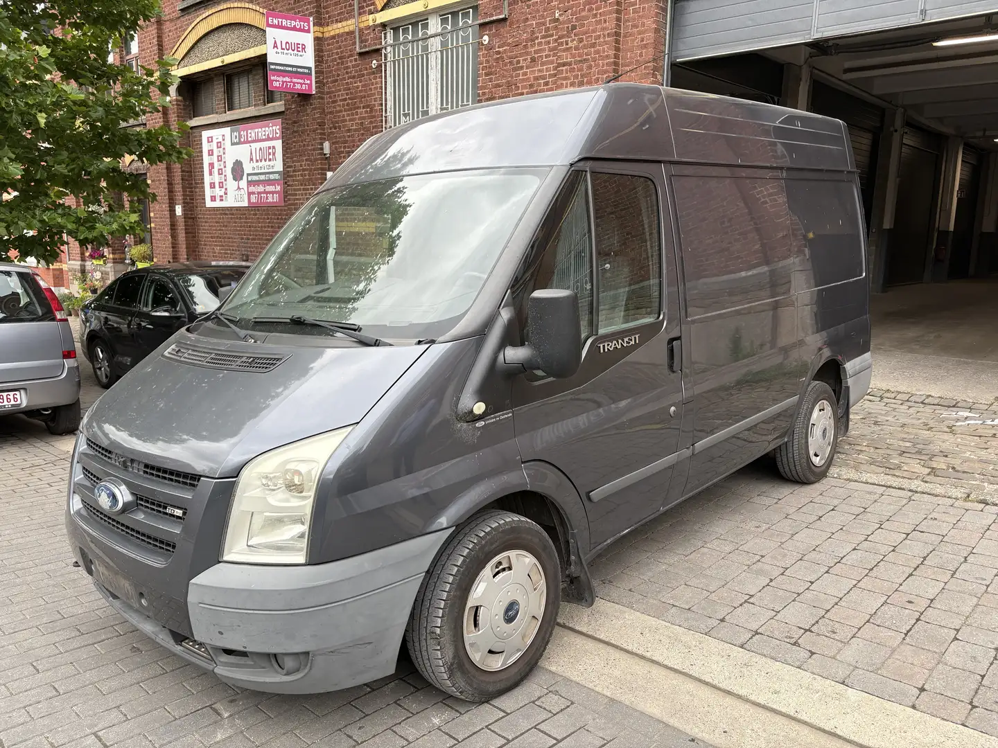 Ford Transit 2.2 TDCi EXPORT / MARCHAND / PROBLÈME MOTEUR Grijs - 1