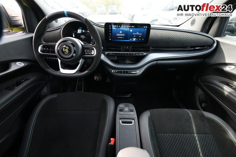 Abarth 500e Turismo 42 kWh LED Pano Nav JBL SHZ Kam PDC 114... — photo 7