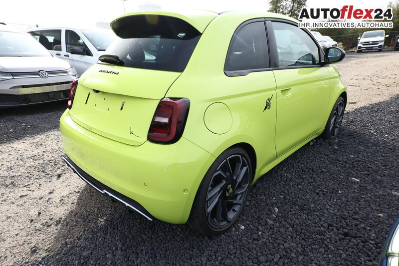Abarth 500e Turismo 42 kWh LED Pano Nav JBL SHZ Kam PDC 114... — photo 2
