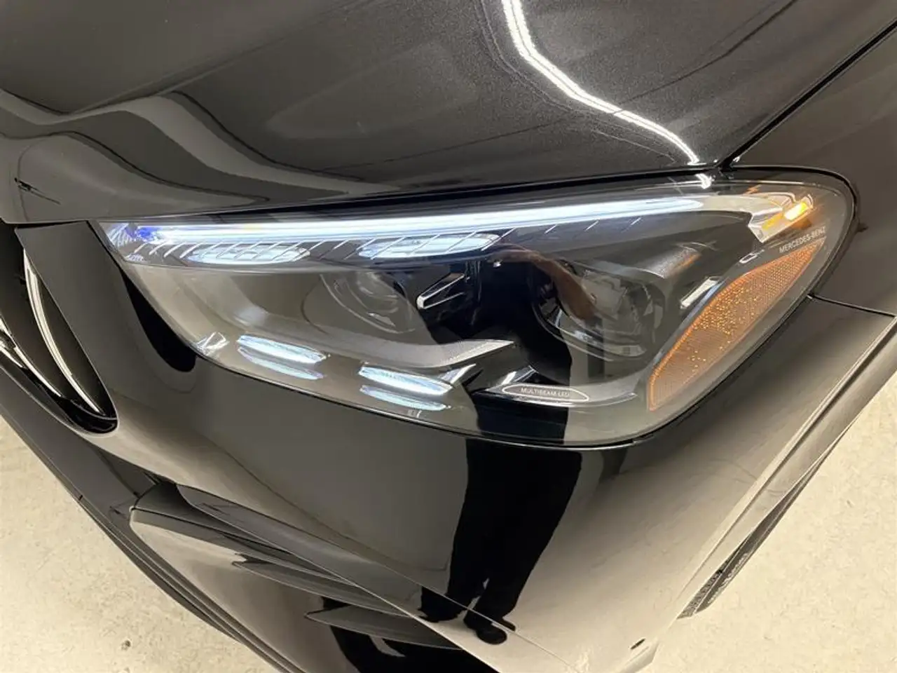 Mercedes-Benz GLE снимка Mercedes-Benz GLE