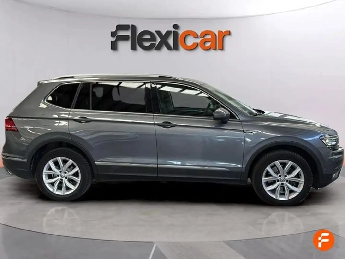 Volkswagen Tiguan Allspace 2.0TDI Sport 4Motion 110kW Gris - 2