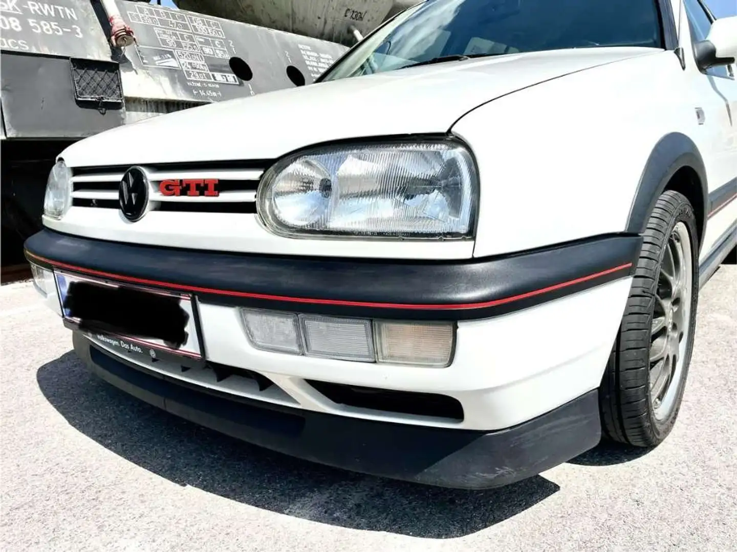 Volkswagen Golf GTI Golf GTI White - 2