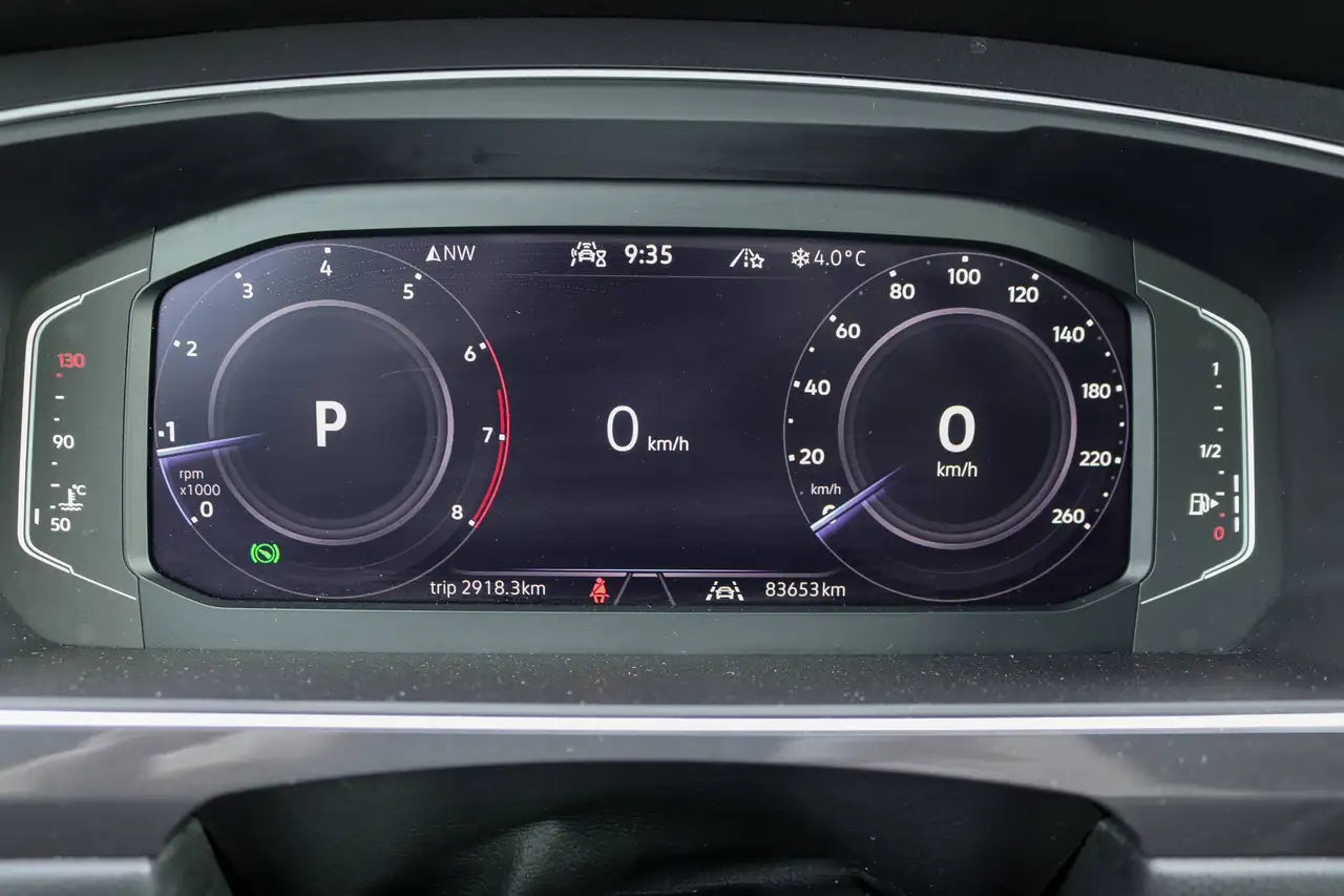 Volkswagen Tiguan снимка Volkswagen Tiguan