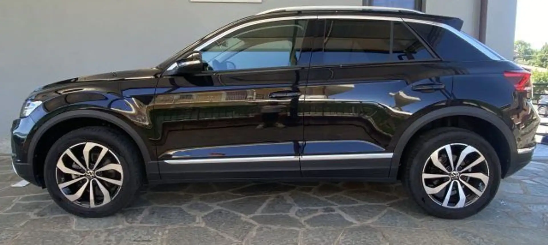 Volkswagen T-Roc 1.5 TSI ACT Style Schwarz - 2