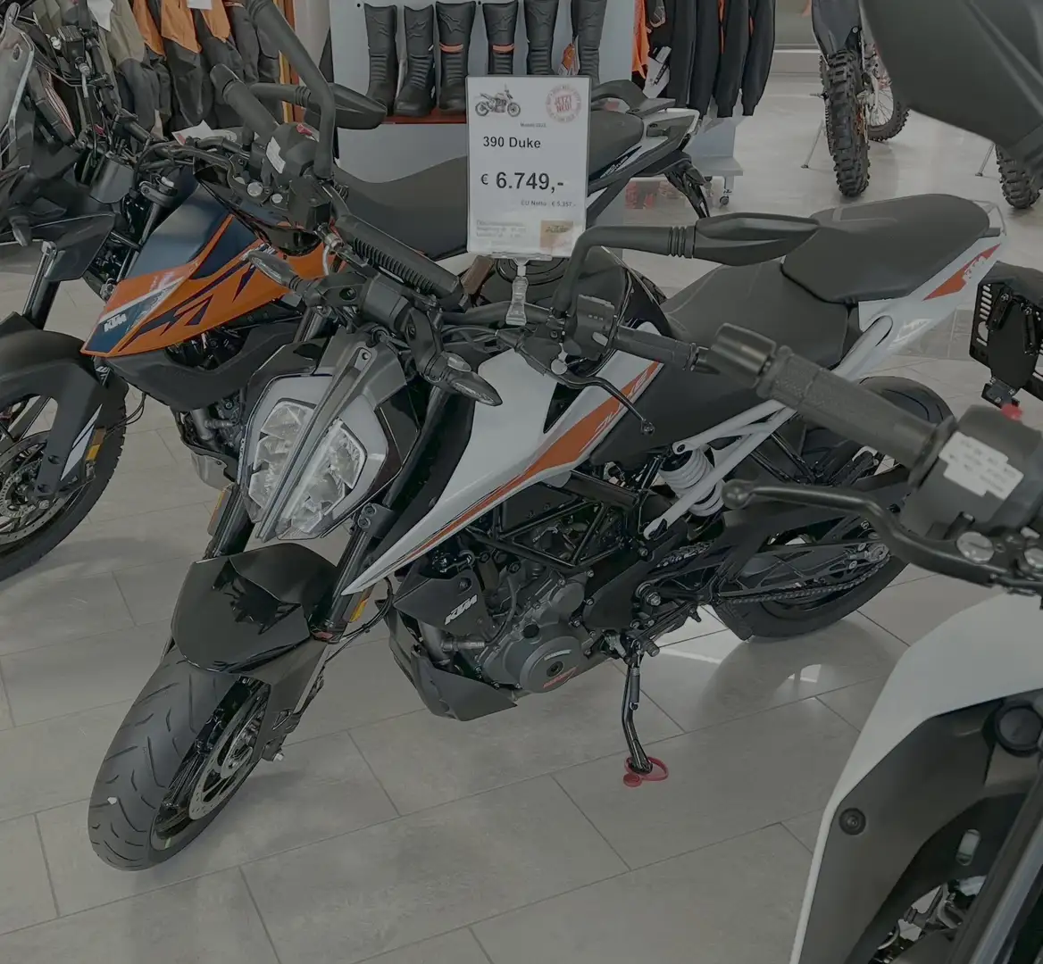 KTM 390 Duke Weiß - 2