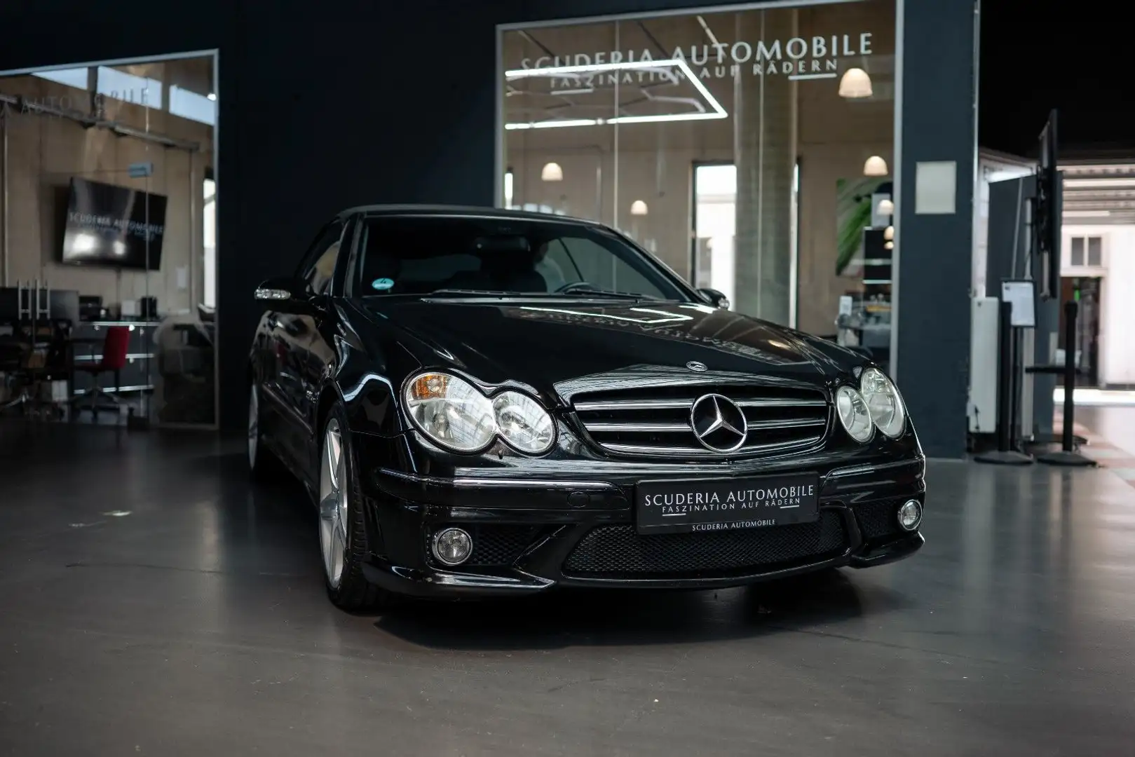 Mercedes-Benz CLK 63 AMG Cabriolet | V8 | 481 PS | KEYLESS-GO Schwarz - 2
