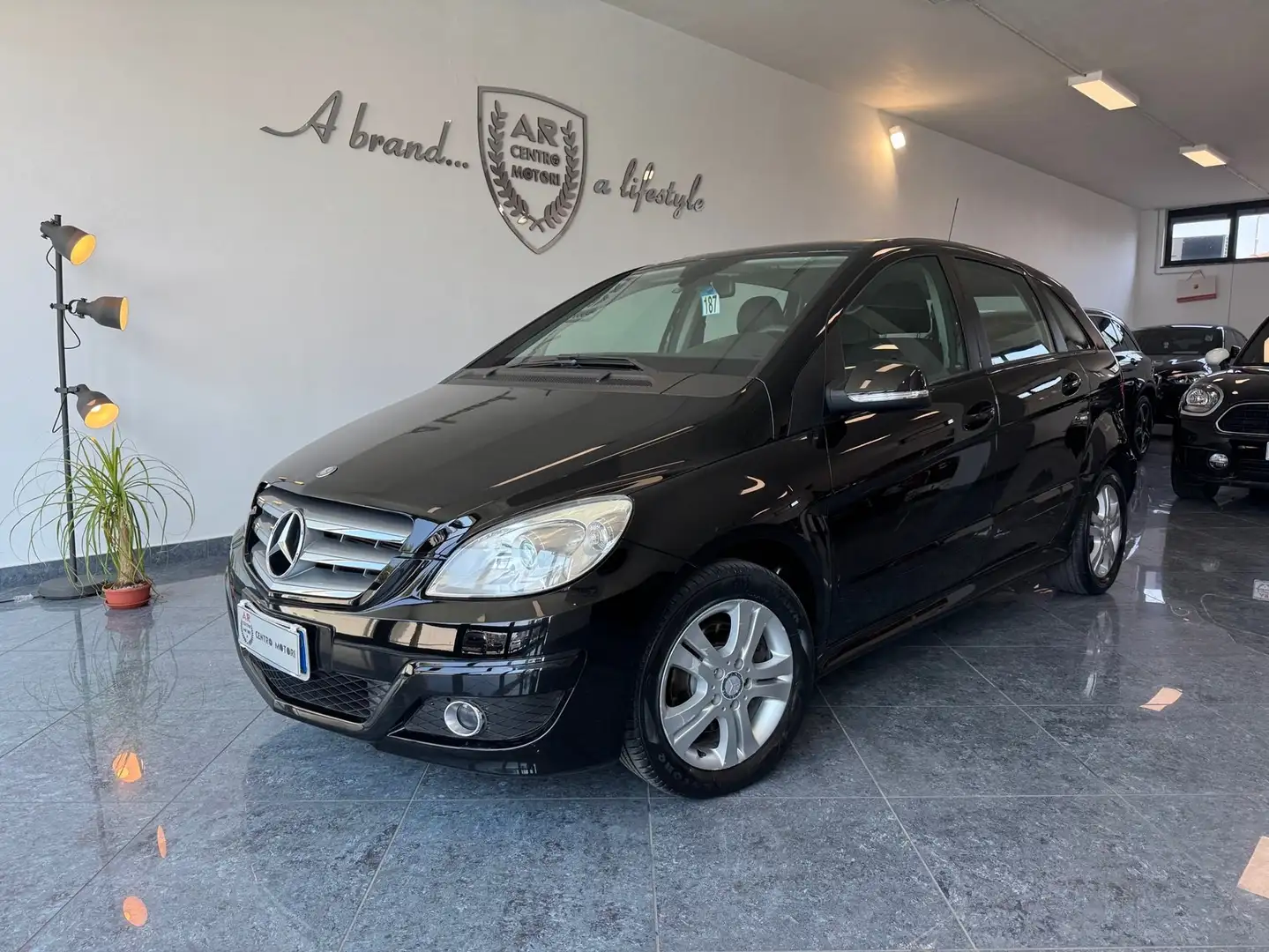 Mercedes-Benz B 180 cdi Sport Automatica Pelle Bluetooth Blockshaft Nero - 1