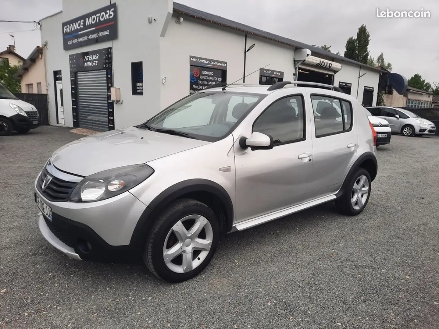 Dacia Sandero Prestige 152934KMS TRES BON ETAT KIT DISTRIBUTION  Gris - 1