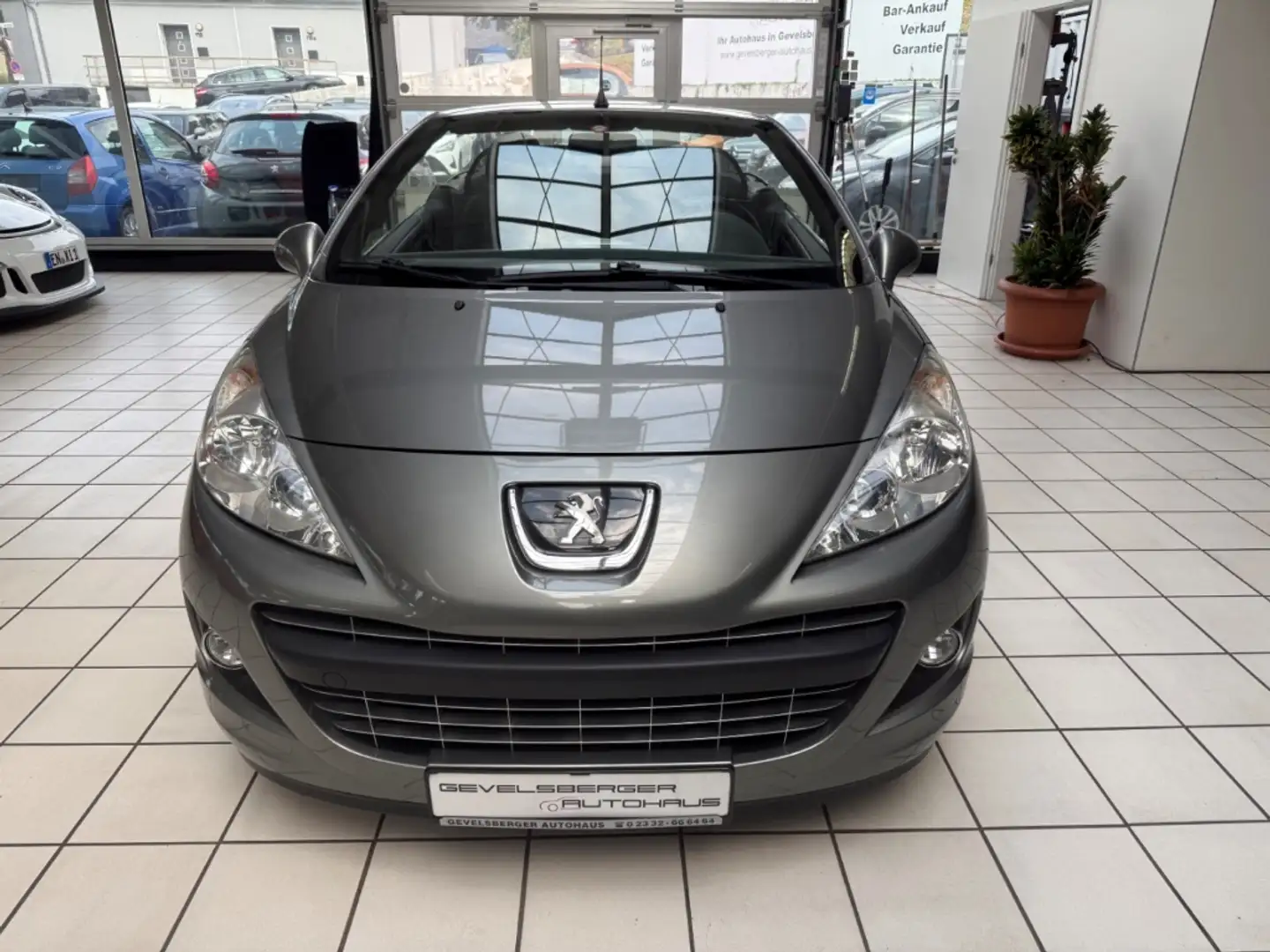 Peugeot 207 CC Cabrio-Coupe Active 1.6 16V VTi 120 SHZ Tel.-Vo Grau - 2