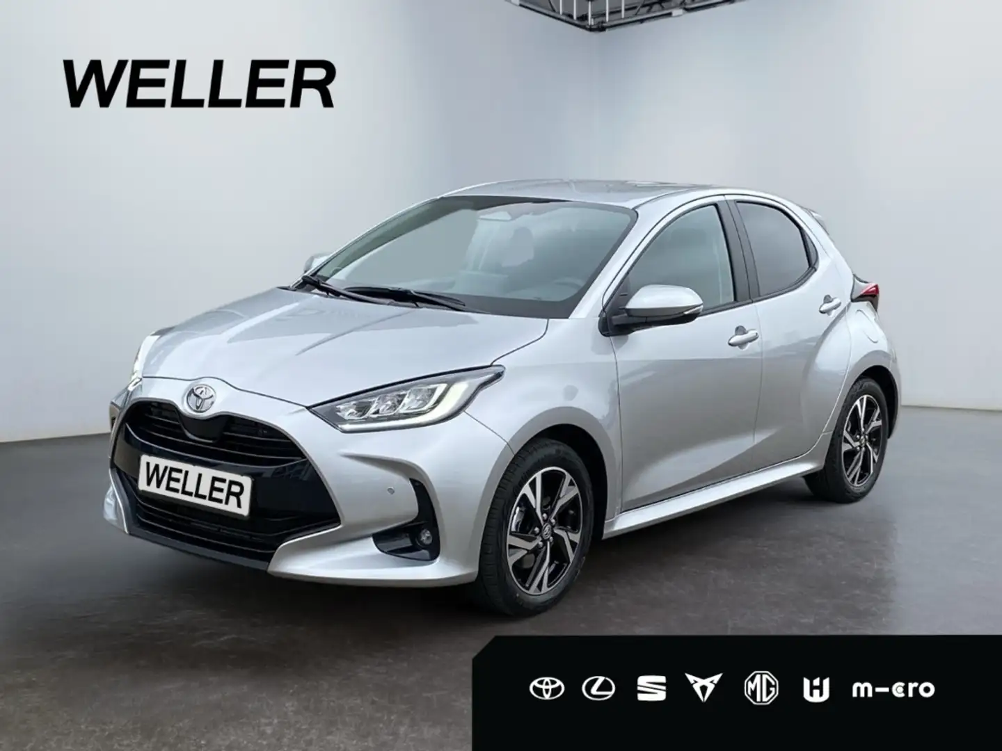 Toyota Yaris Hybrid 116 1.5 Teamplayer *LED*CarPlay*CAM* Silber - 1