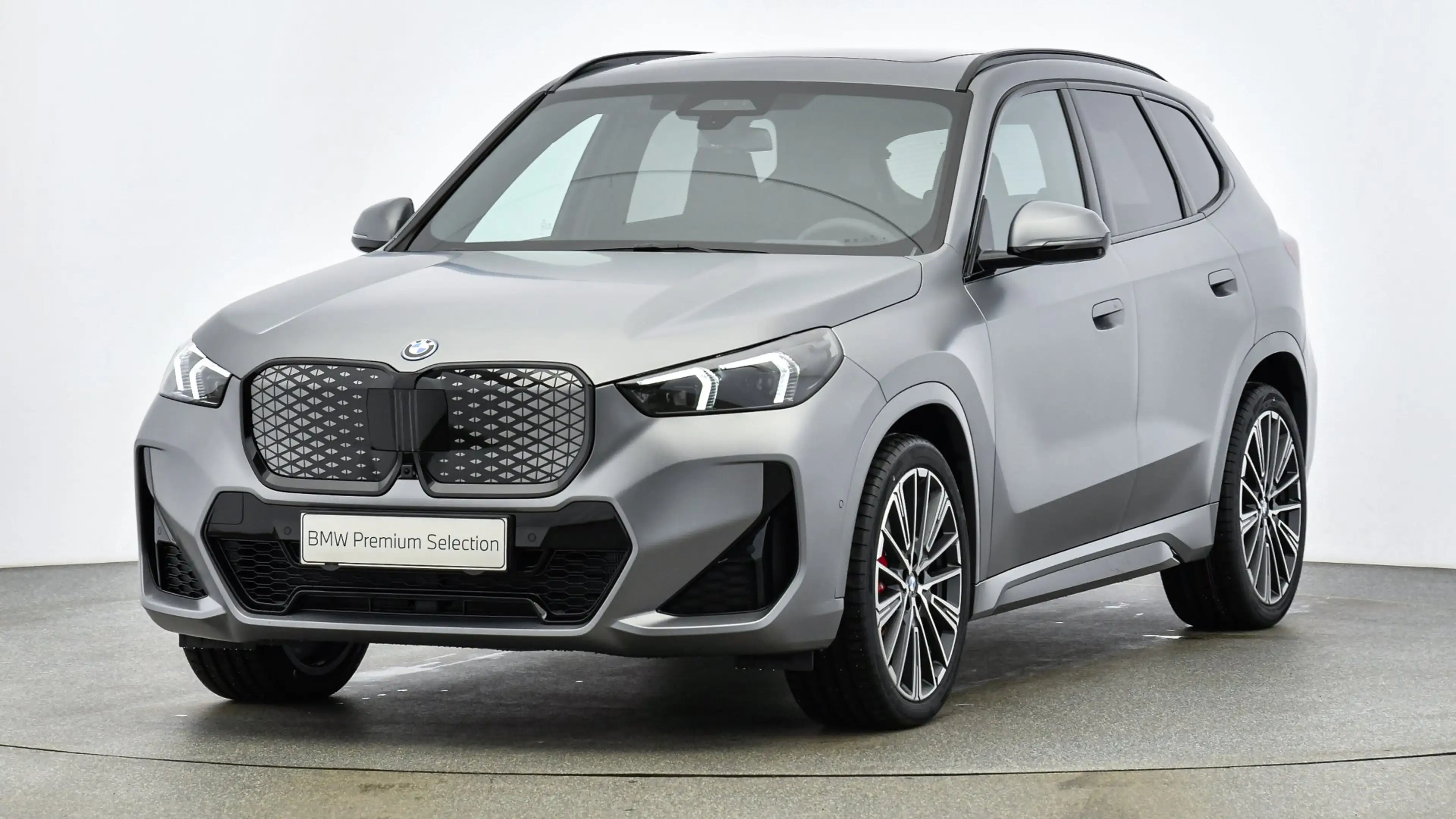 BMW iX1 eDrive20 M-Sportpaket Pro — photo 5