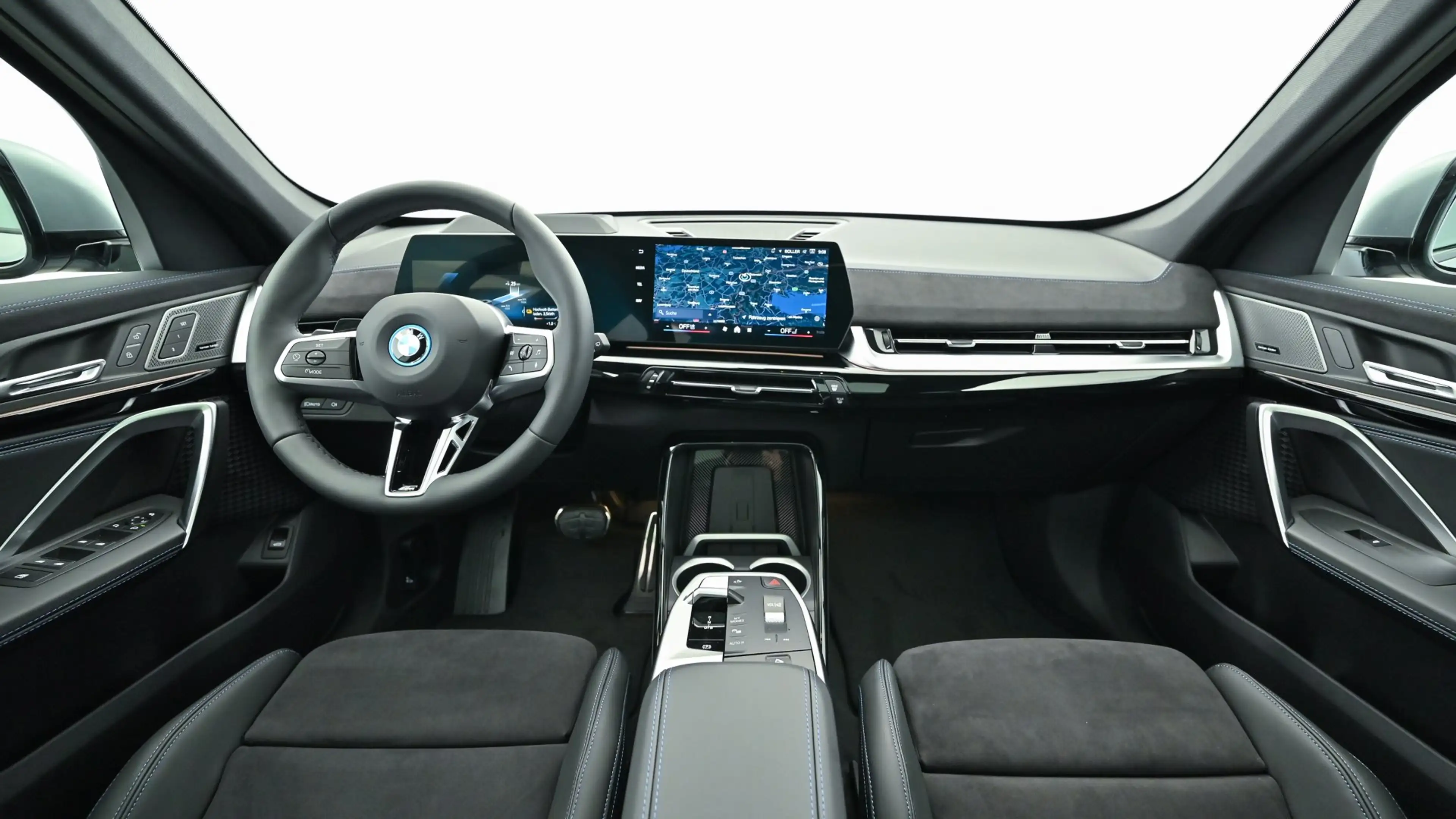 BMW iX1 eDrive20 M-Sportpaket Pro — photo 13