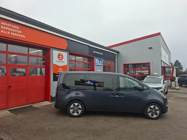 Hyundai STARIA Trend Line 2.2 CRDi 4WD/Automatik *AHV1500KG* Ansicht 10