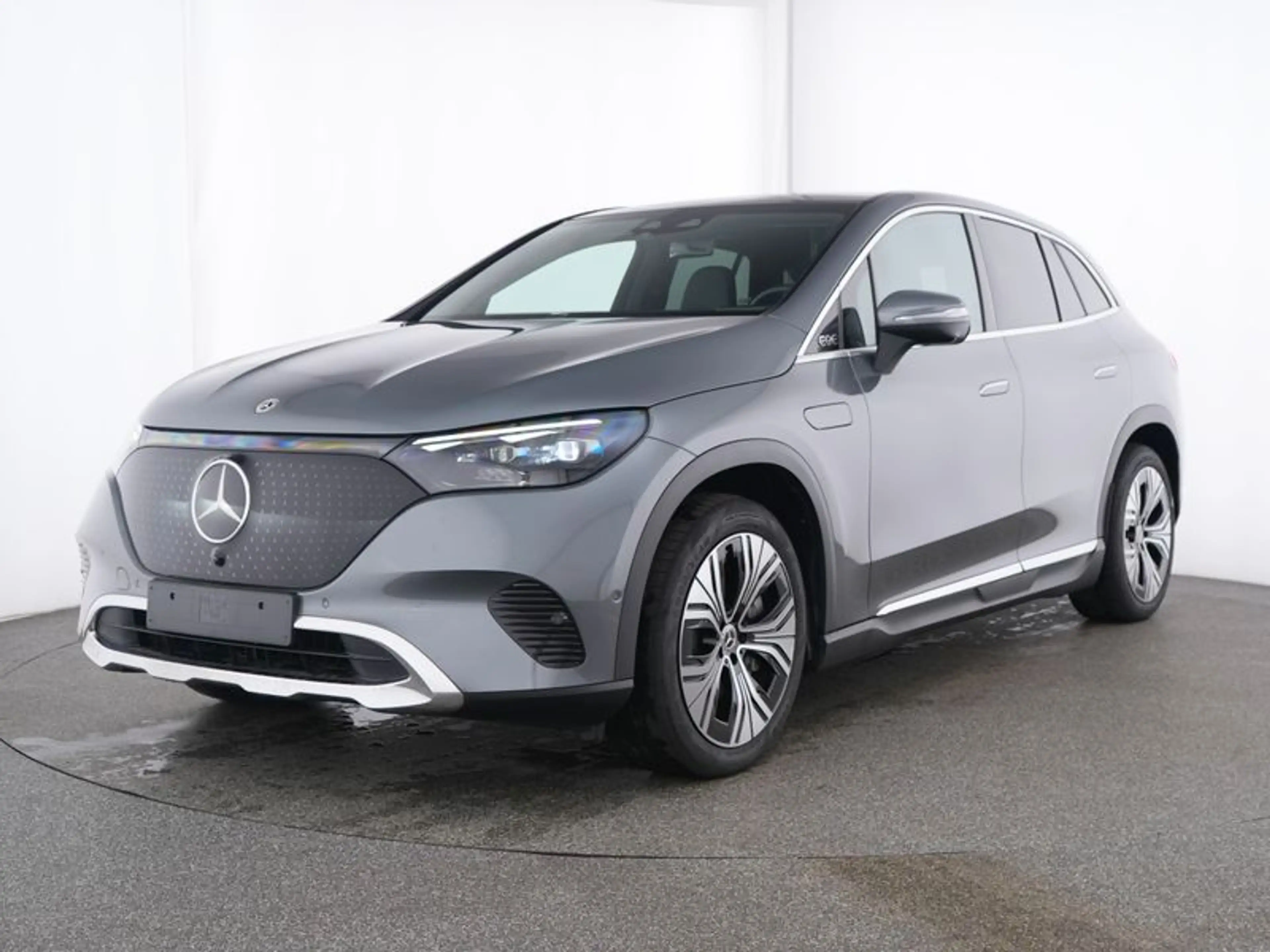 Mercedes-Benz EQE SUV EQE 300 SUV DiG.L+BURM+DISTR+HAL+MEM+AHK+PANO