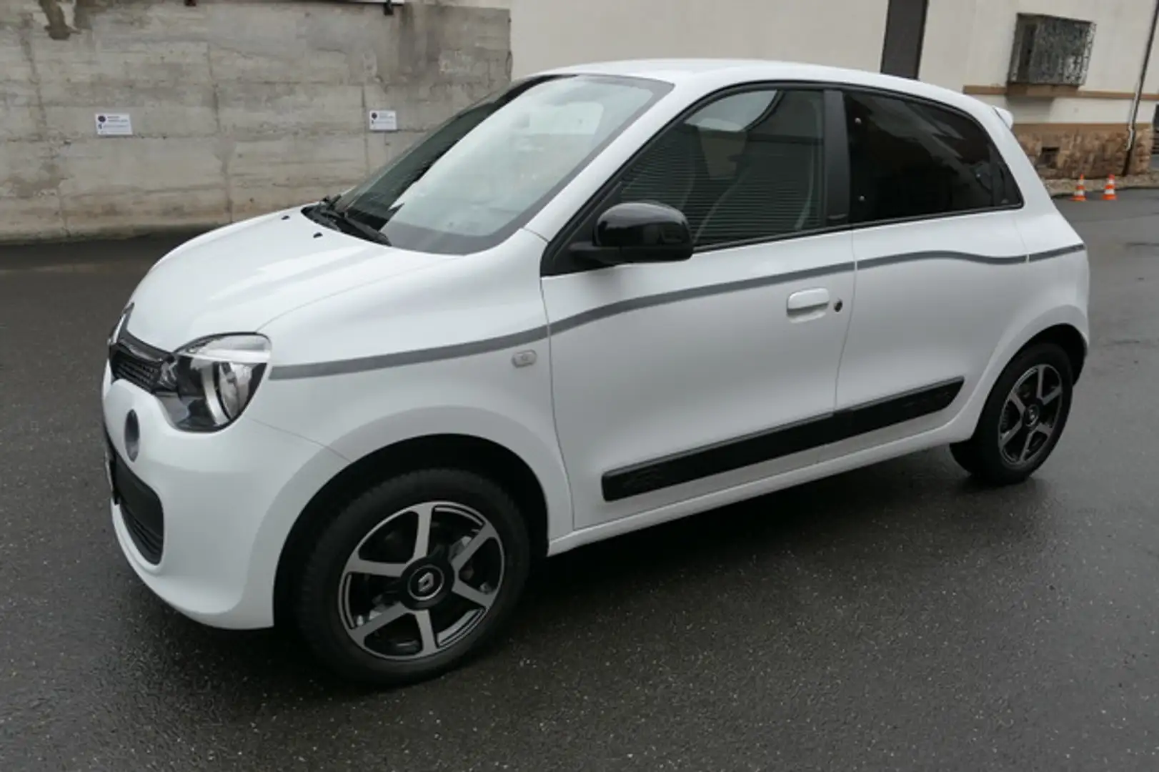 Renault Twingo Limited 29200 km! Klima! PDC! Tempomat! Blanc - 1