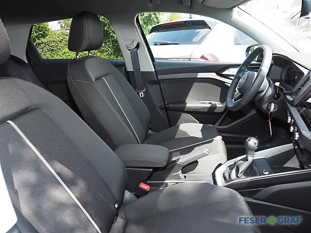 Audi A1 Sportback 30 TFSI advanced CarPlay Sitzh. 16", миниатюра 4