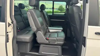 Annonce voiture d'occasion Volkswagen T5 Multivan - CARADIZE
