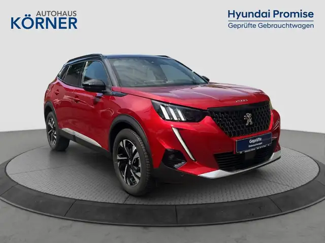 Peugeot 2008 GT-Line 1.2 PureTech *NAVI*LEDER*CAM*LED*SITZHZG*