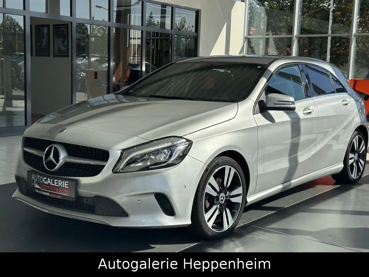 Mercedes-Benz A 180