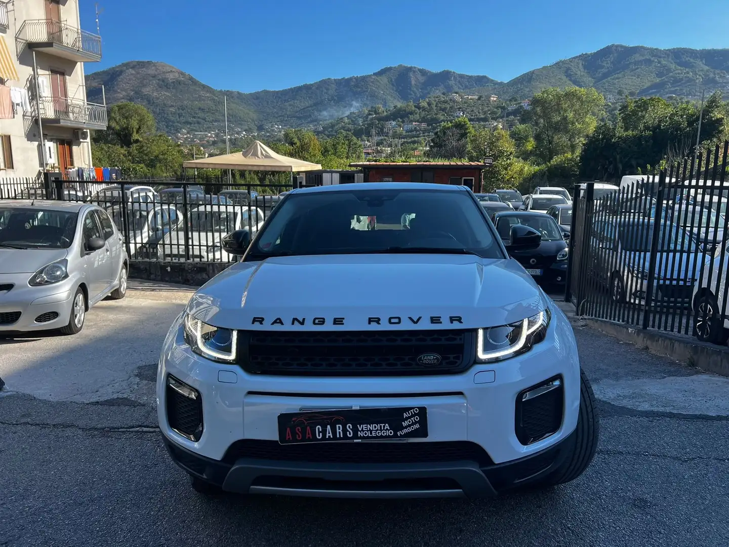 Land Rover Range Rover Evoque Range Rover Evoque I 2016 5p 2.0 td4 SE 150cv auto Blanc - 1