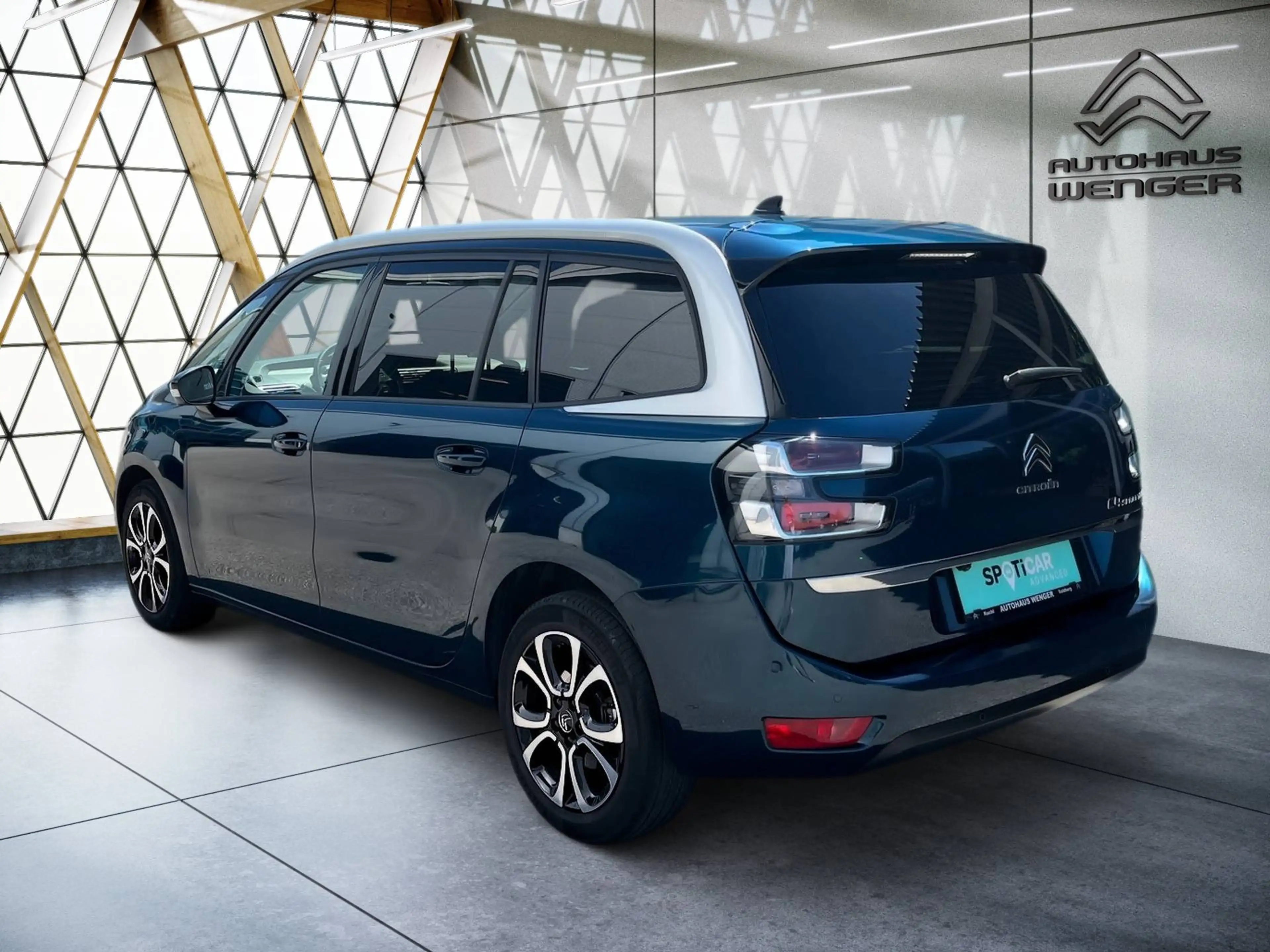 Citroen Grand C4 SpaceTourer Shine — photo 11