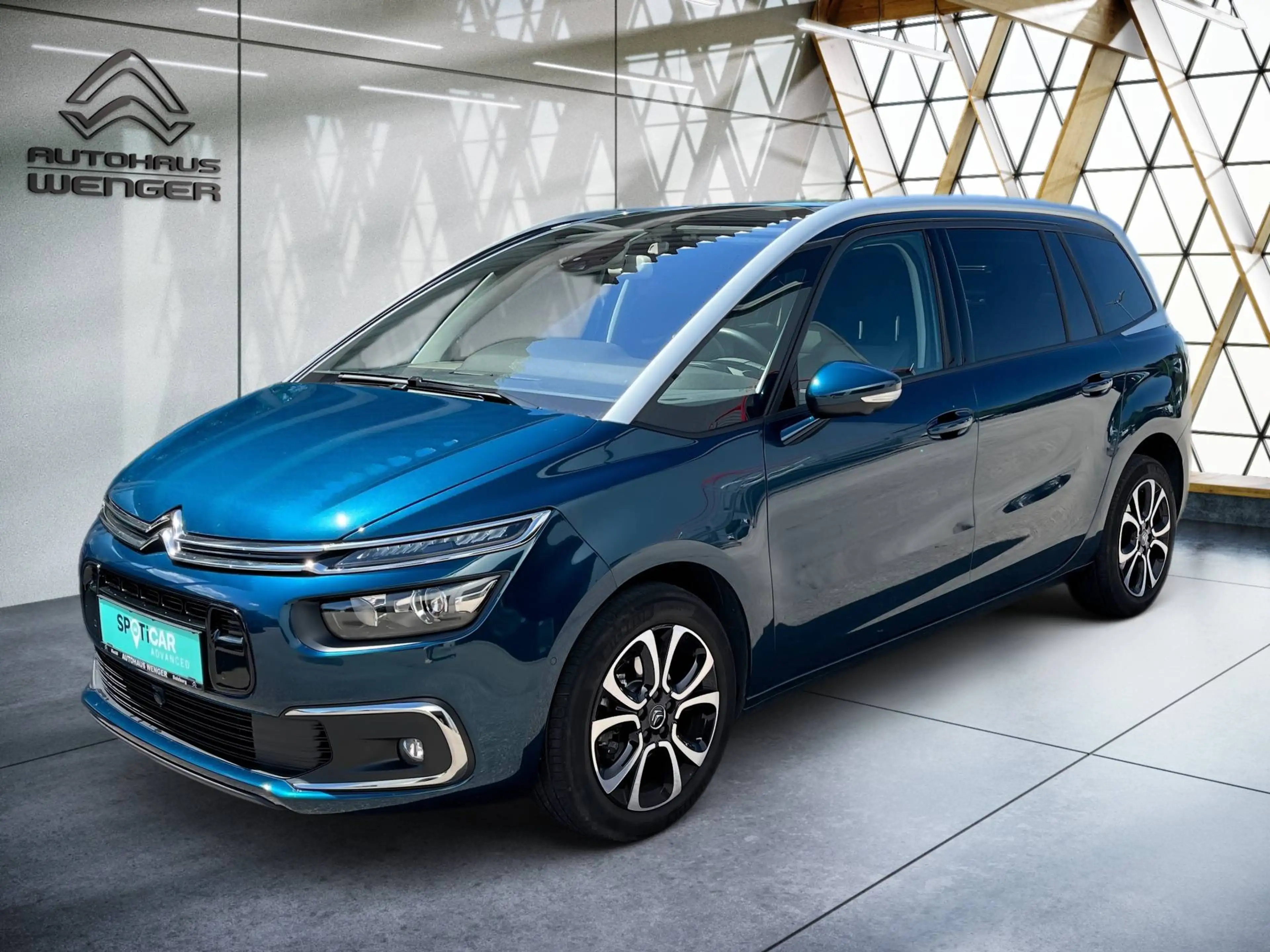 Citroen Grand C4 SpaceTourer Shine — photo 2