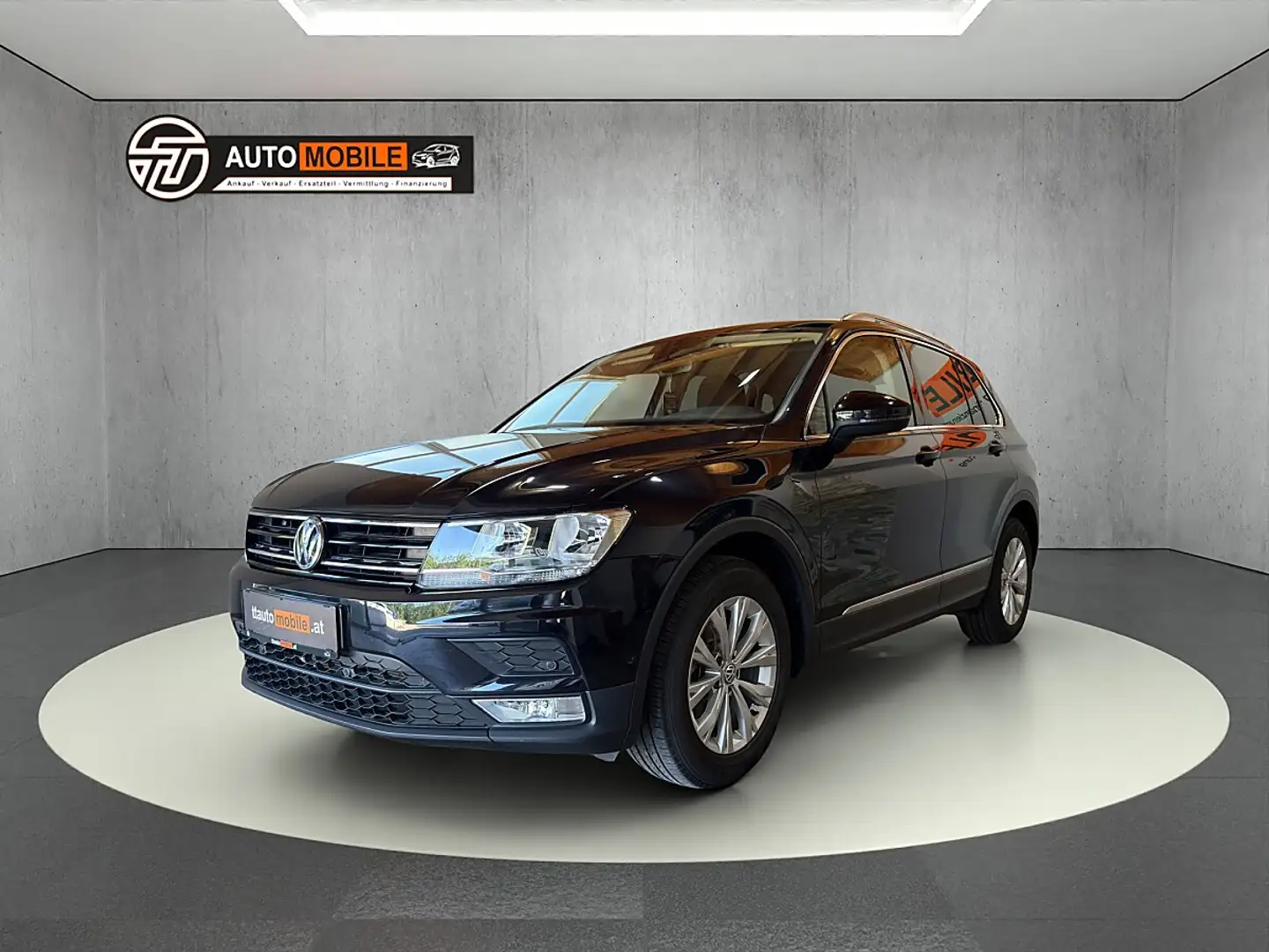 Volkswagen Tiguan 1,4 TSI Comfortline Schwarz - 1