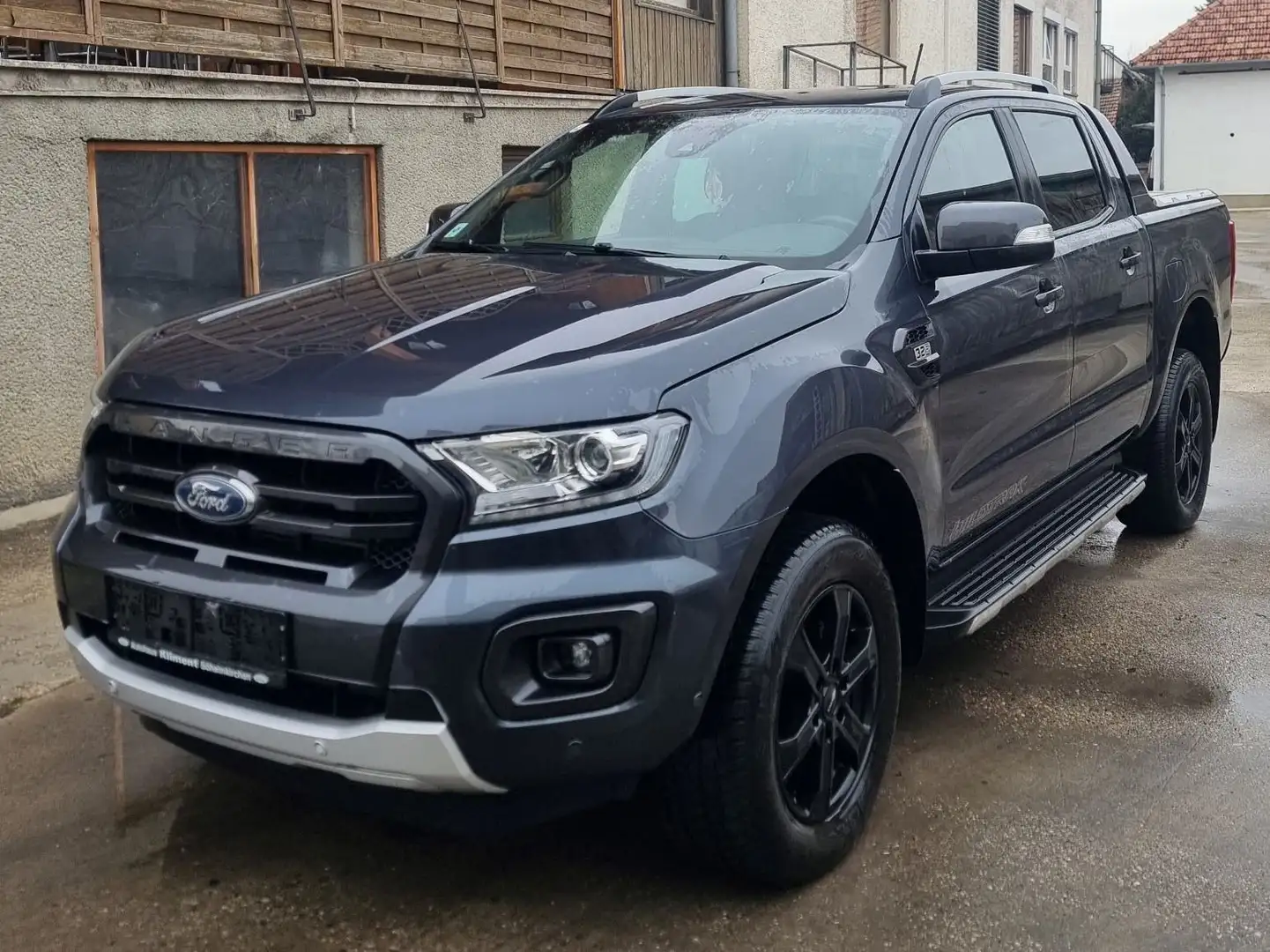 Ford Ranger Wildtrak 3,2L Grau - 1