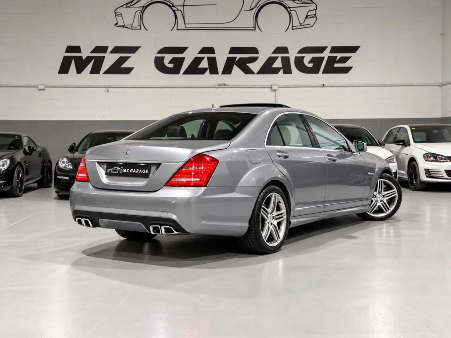 Mercedes-Benz S 63 AMG Aut. Gris - 2