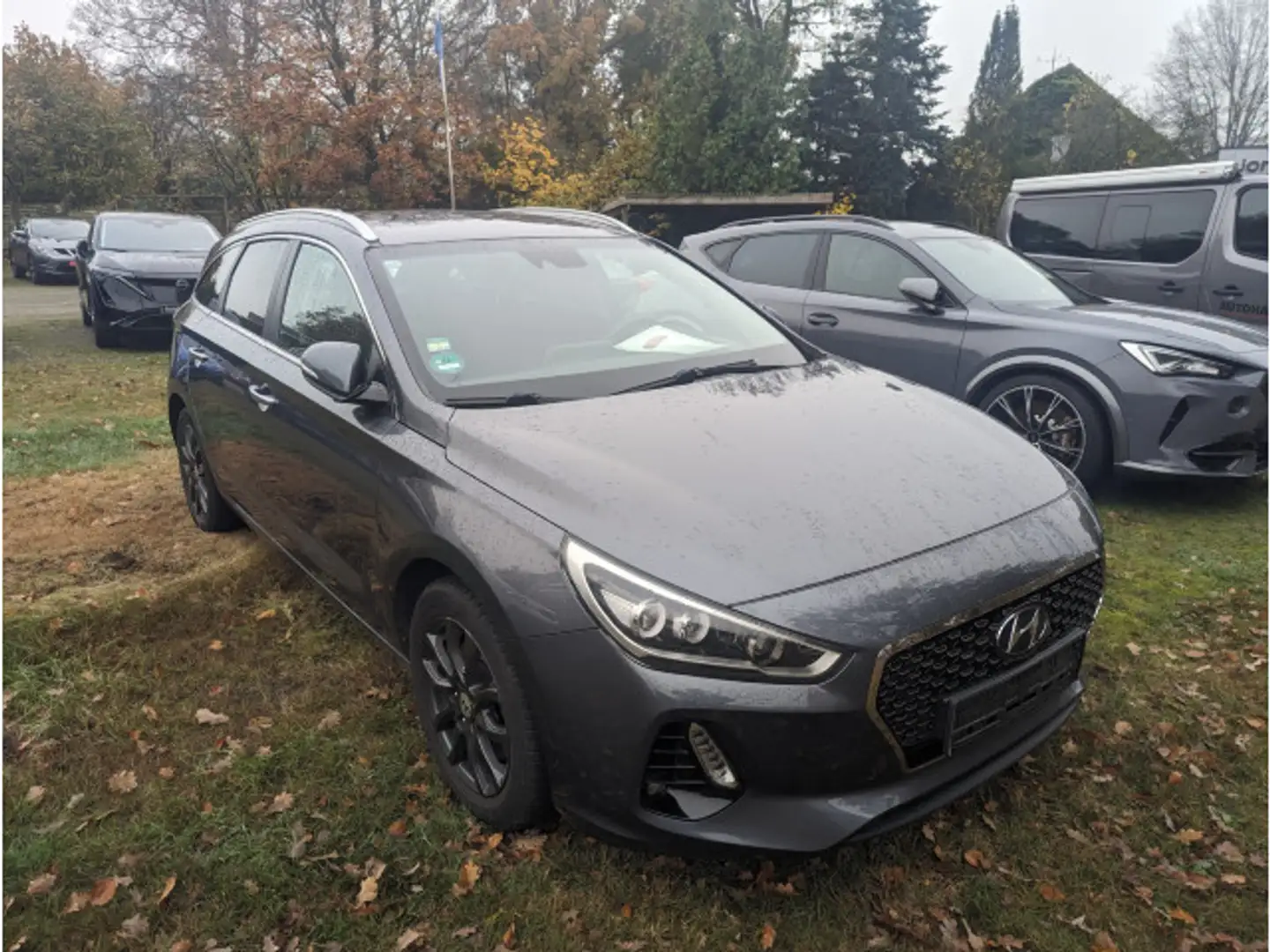 Hyundai i30 Premium, Leder, Sitzheizung, Navi,AHK Grau - 2