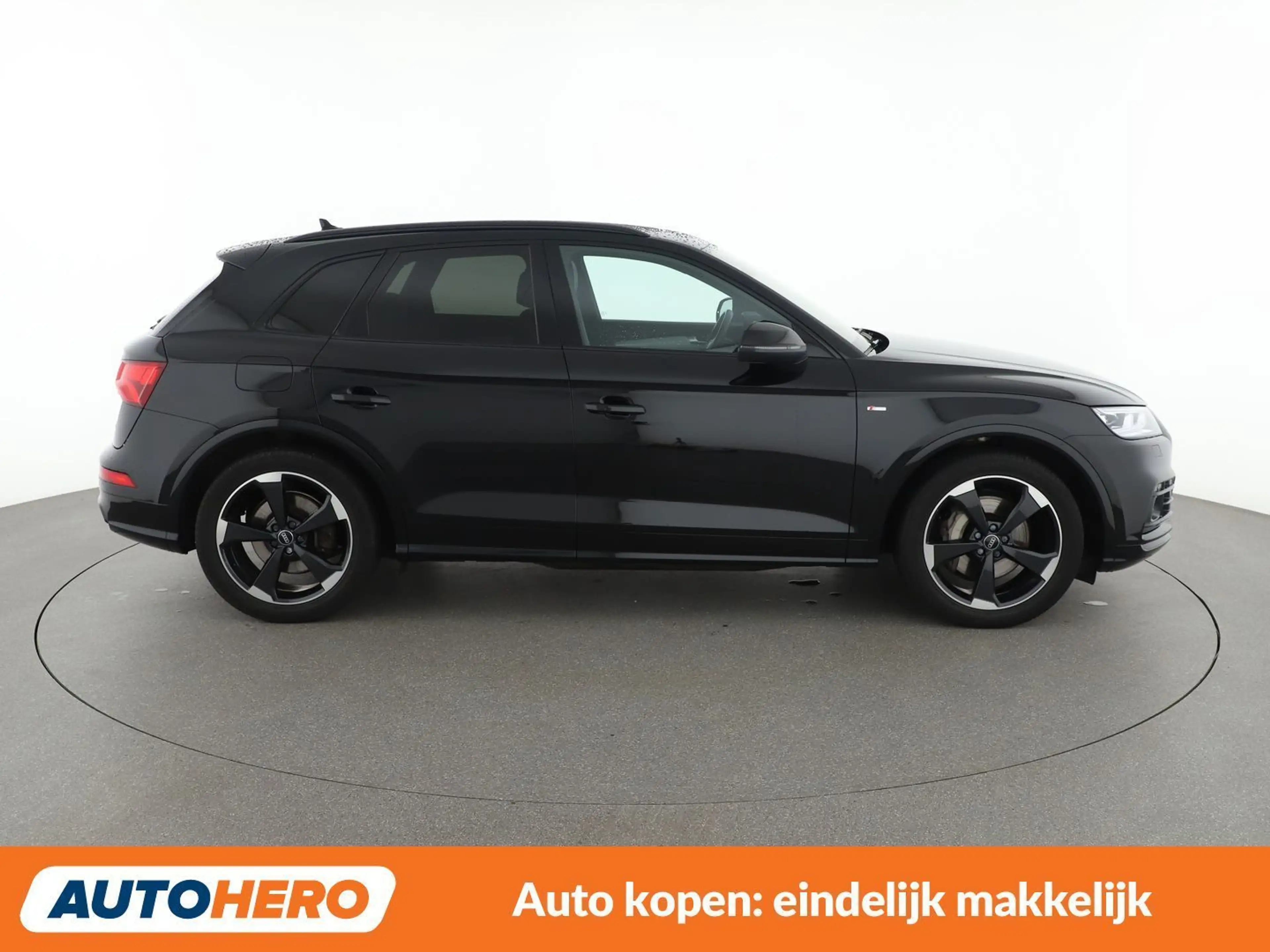 Audi Q5 50 TFSIe quattro sport — photo 7