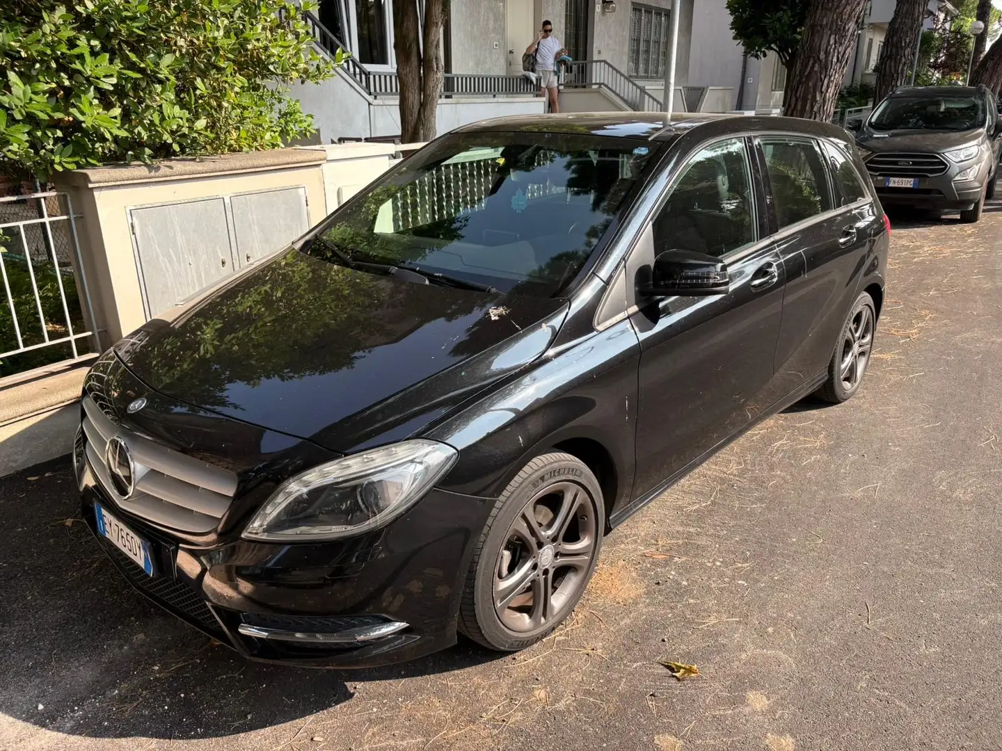 Mercedes-Benz B 180 Classe B - T246 cdi Executive Černá - 1