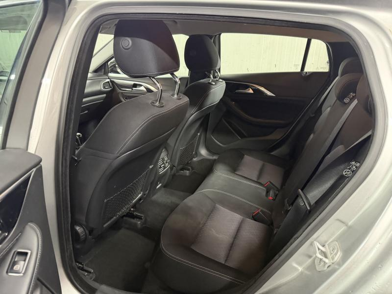 Infiniti Q30 — photo 9