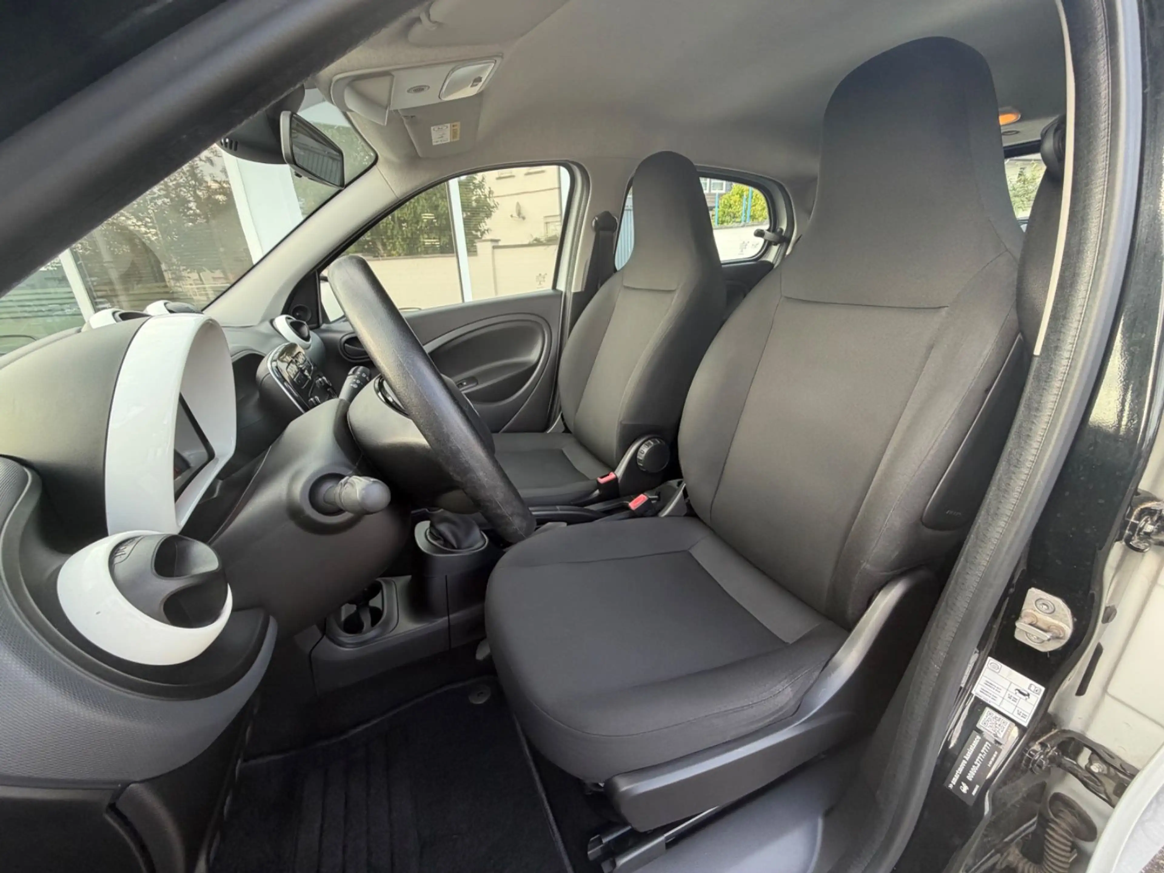 smart forFour forfour Basis 52 kW — photo 9